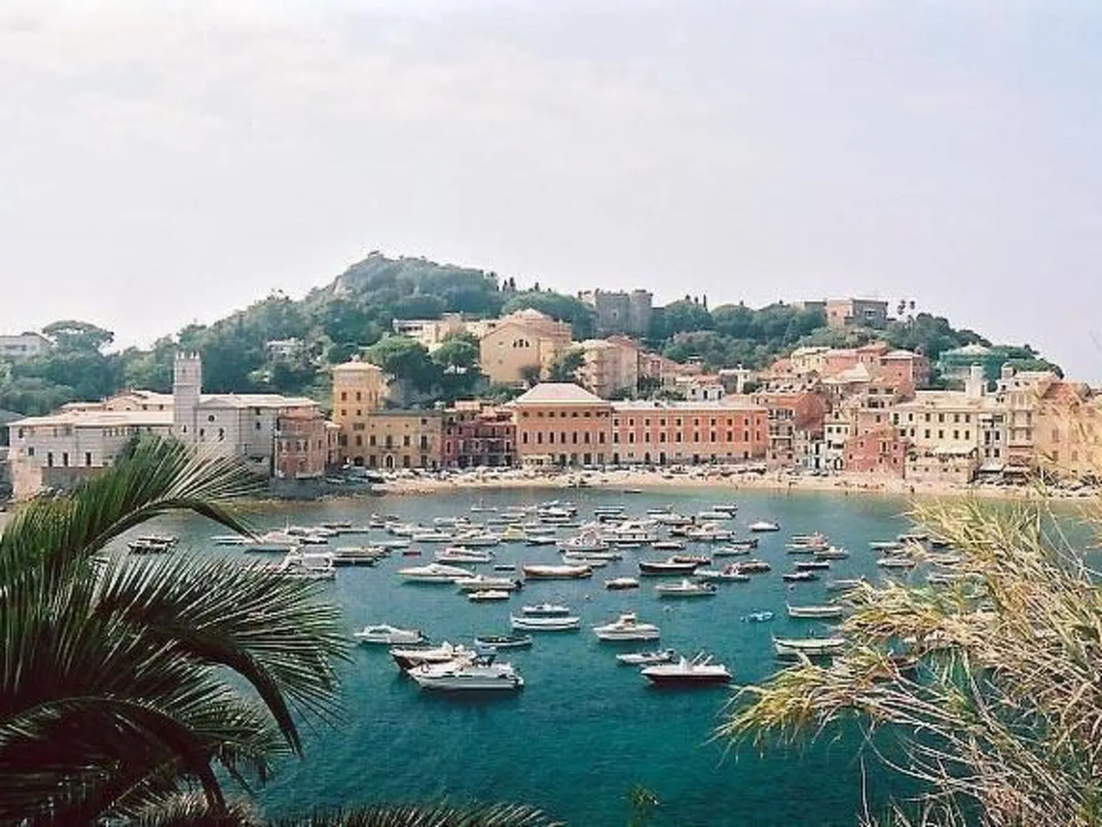 Ferienzimmer 'Mansarda Lina' mit Terrasse - Buiten