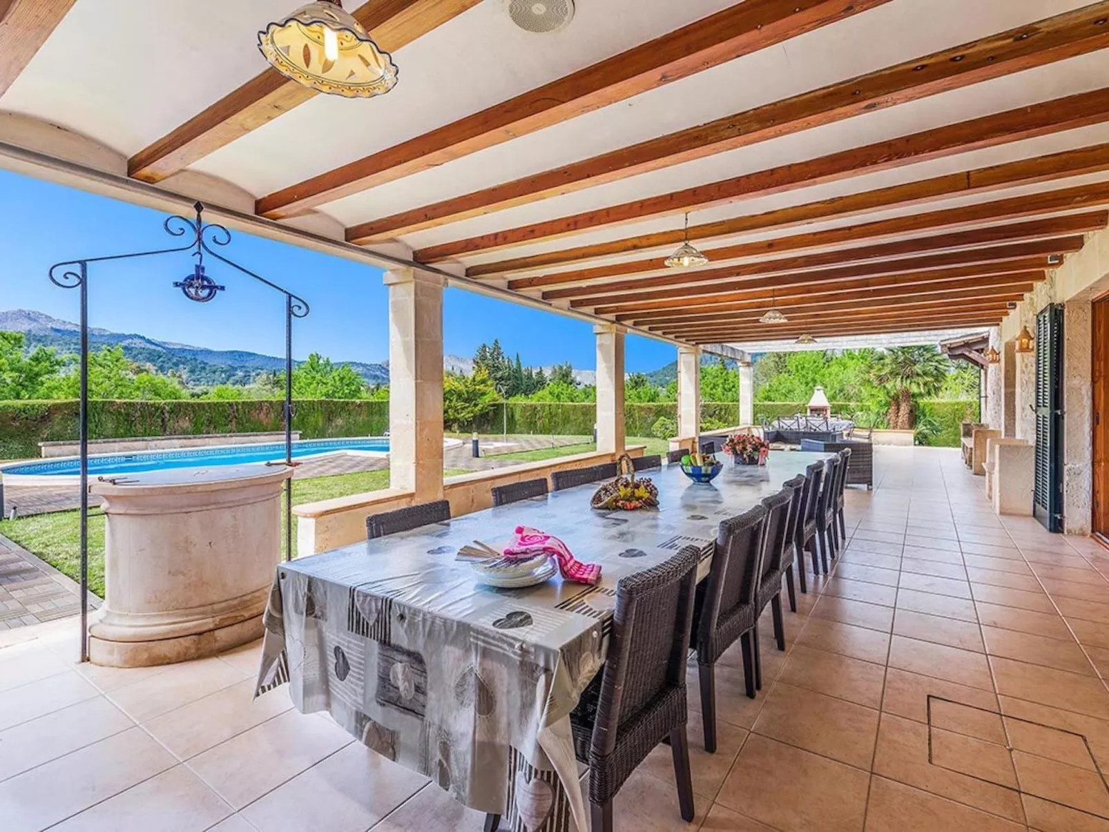 Ferienvilla "Rafalet - Binnen