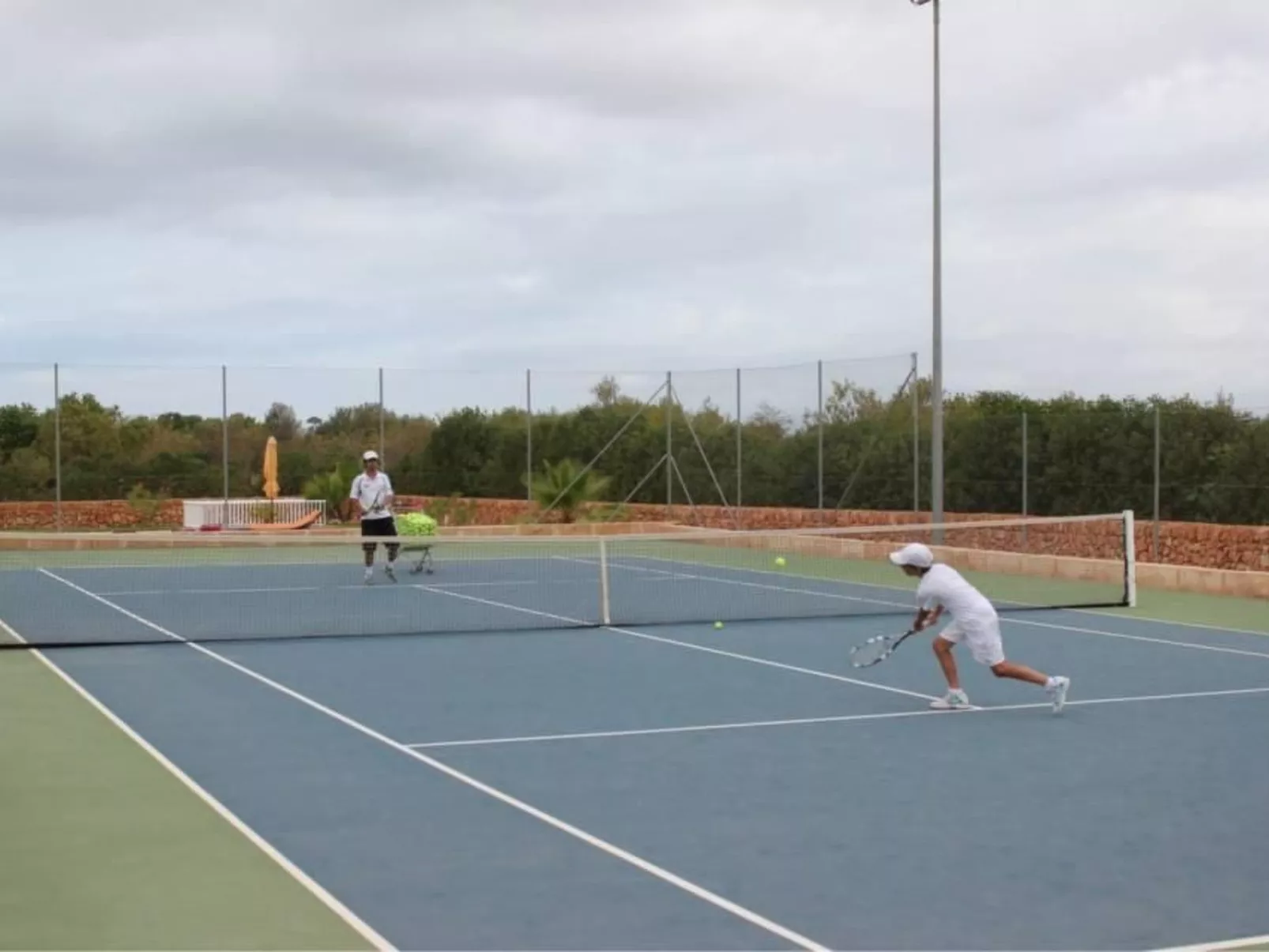 Finca 'Son Dalabau' mit Terrasse - Buiten