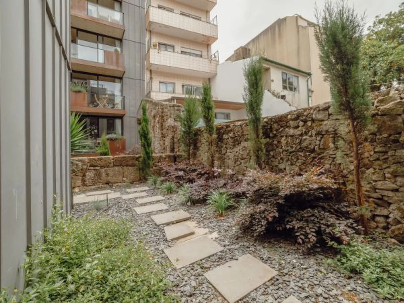 CITY CENTER PREMIUM with GARAGE by VACATIONY - Buiten