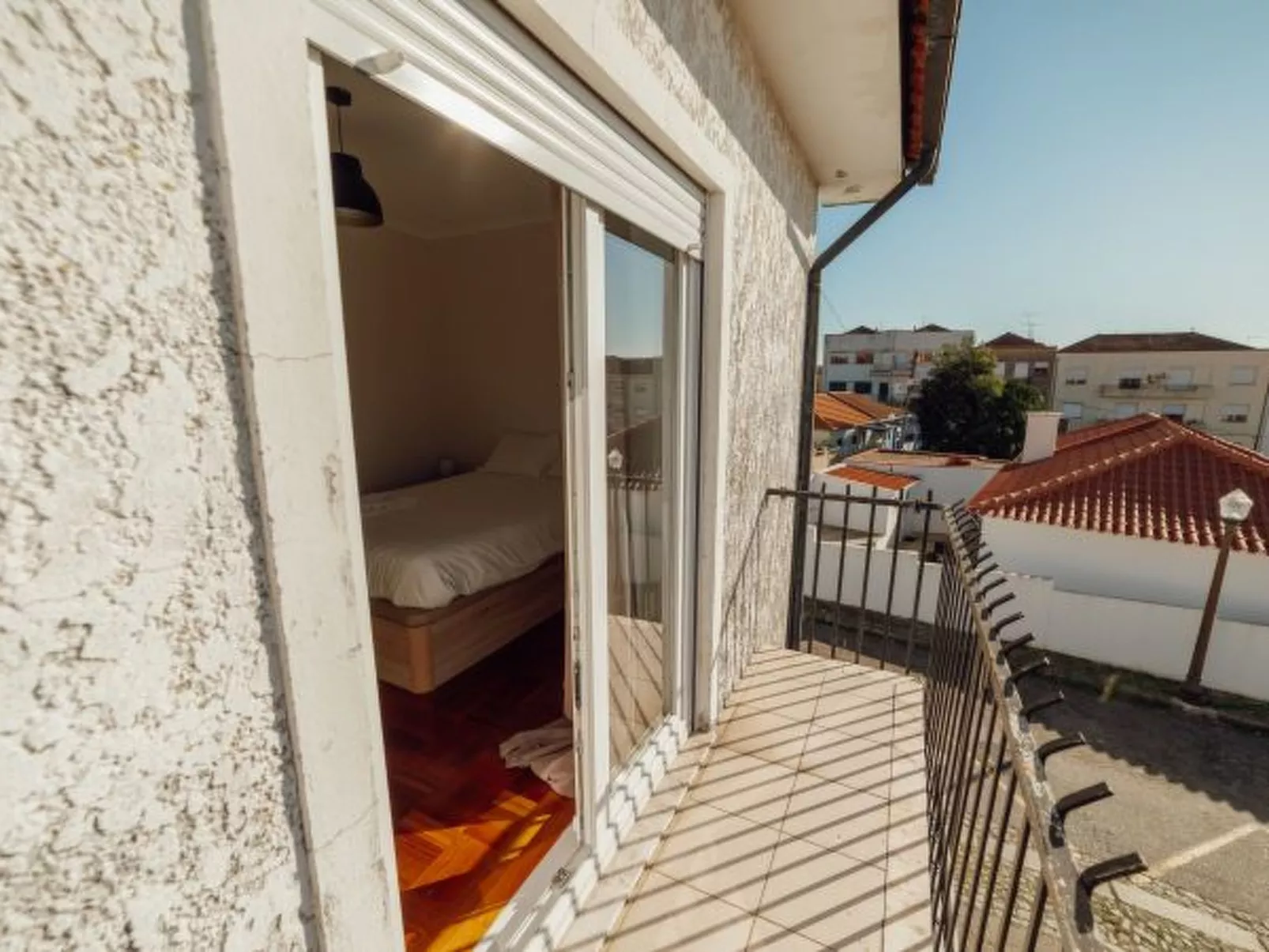 CASA DAS ORQUIDEAS by VACATIONY - Binnen