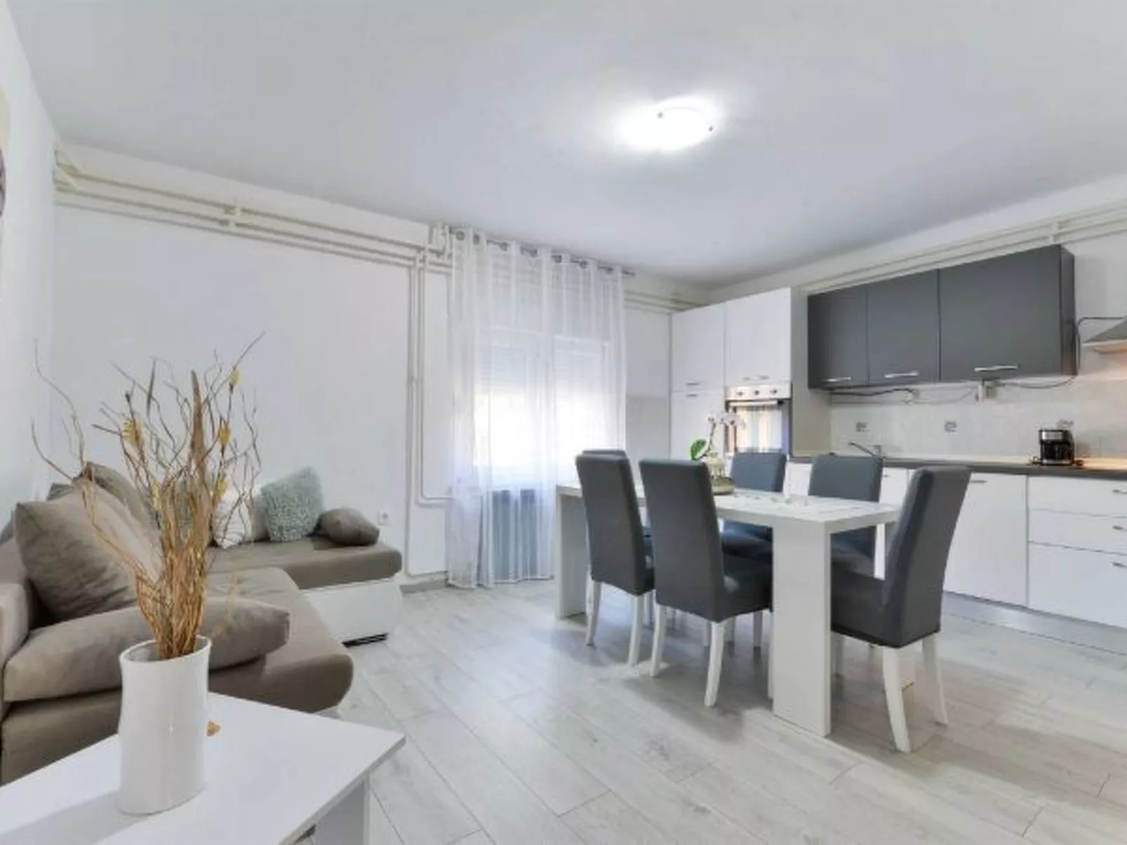 Holiday Home Vesna with pool - Image-tags.info