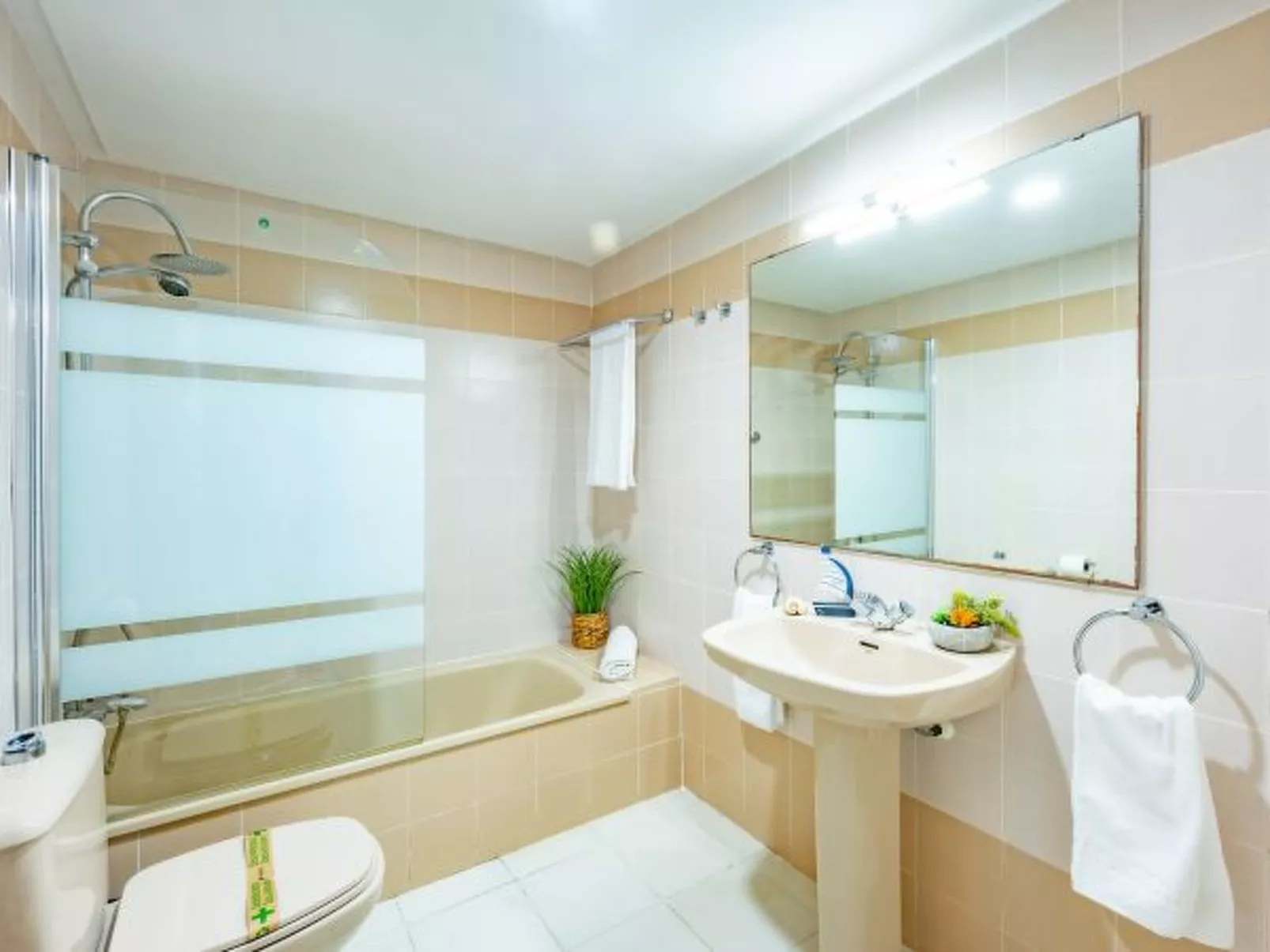 Apartment Turmalina - PlusHolidays - Image-tags.info