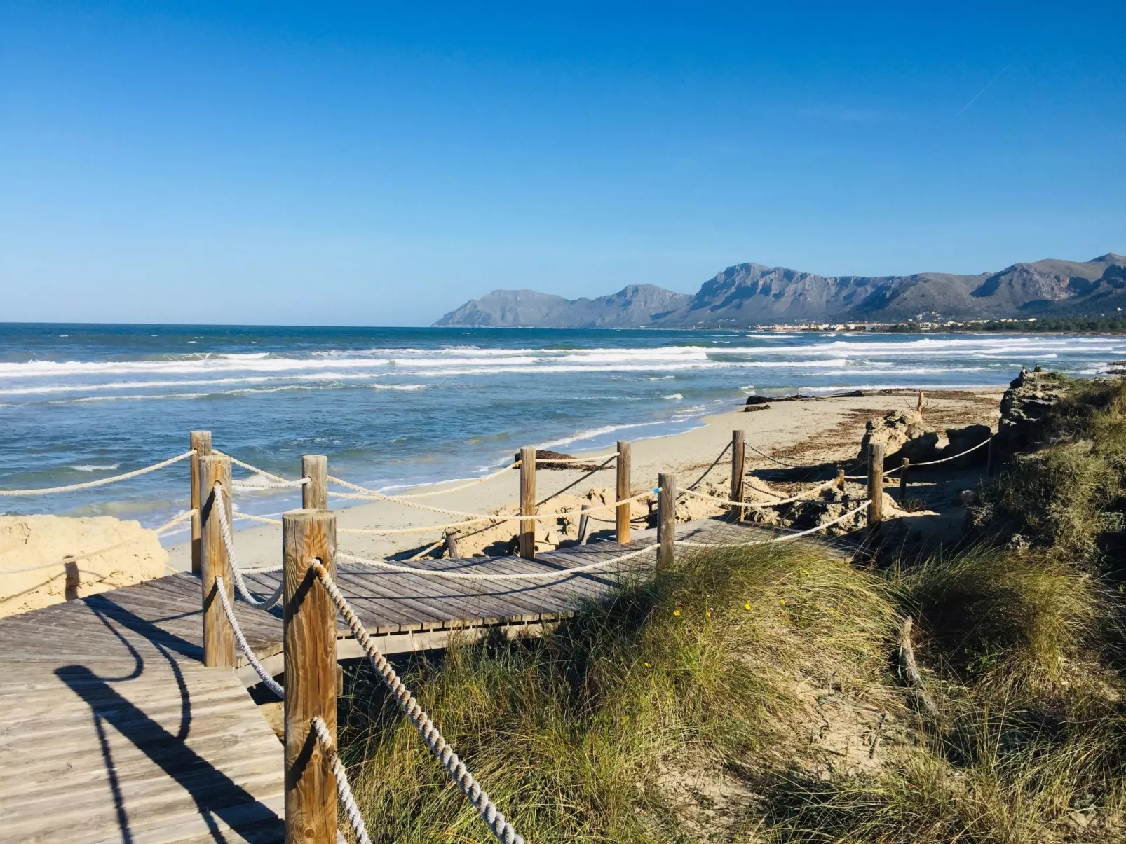 Strandvilla Beach and Ocean in Son Serra De Mari - Buiten