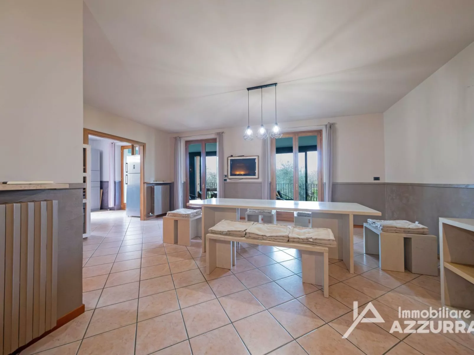 Villa i Roccoli, zwischen Olivenbäumen mit priva - Image-tags.info