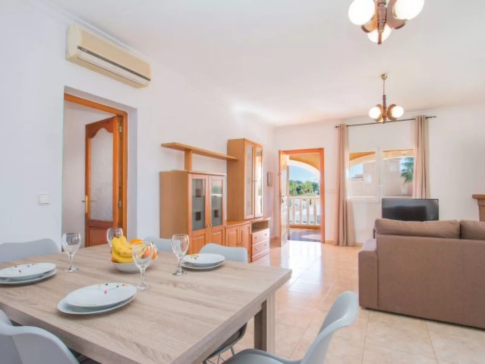 Villa Zelda - PlusHolidays - Image-tags.info