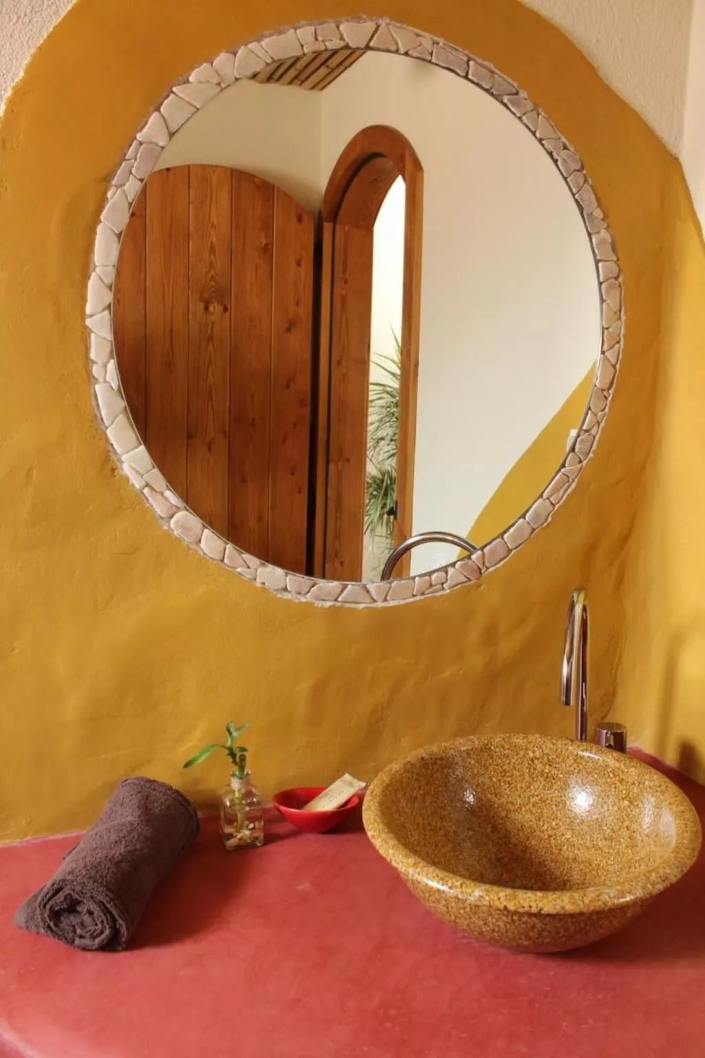 Romantisch und einzigartig "Das Bambus-Apartment" - Binnen