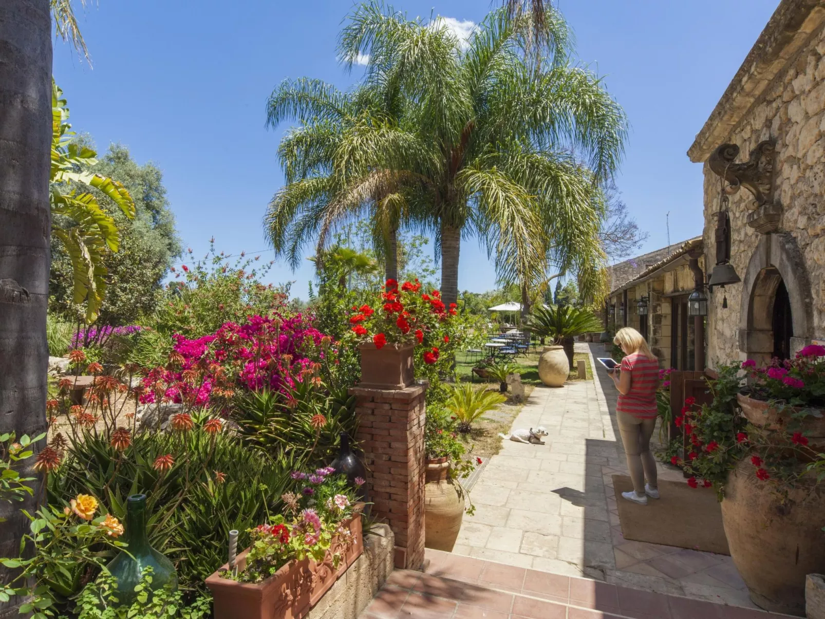 Villa dei Papiri - Exklusives Zimmer mit möbliertem Garten - Image-tags.info