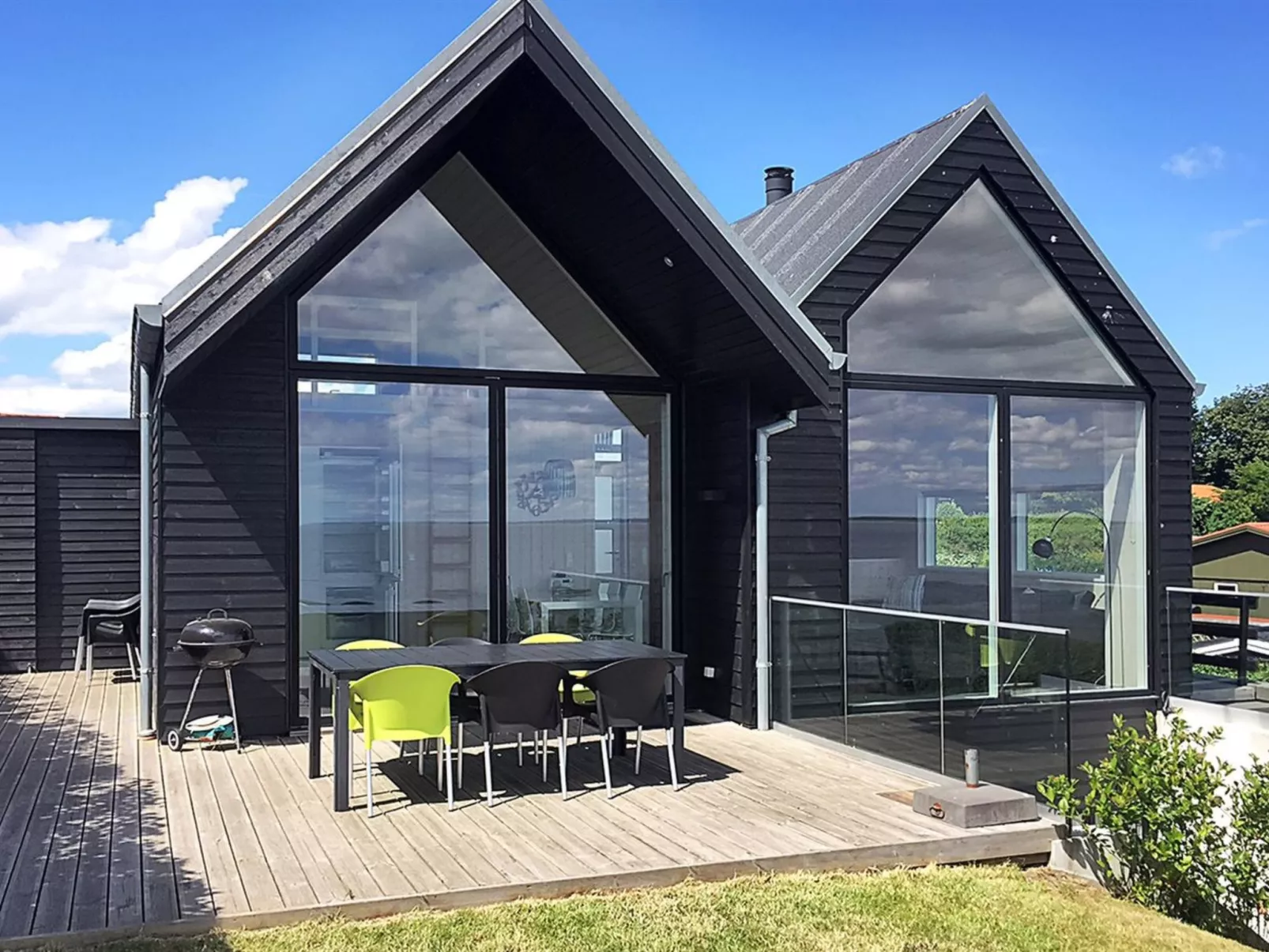 "Reinhard" - 50m from the sea - Buiten