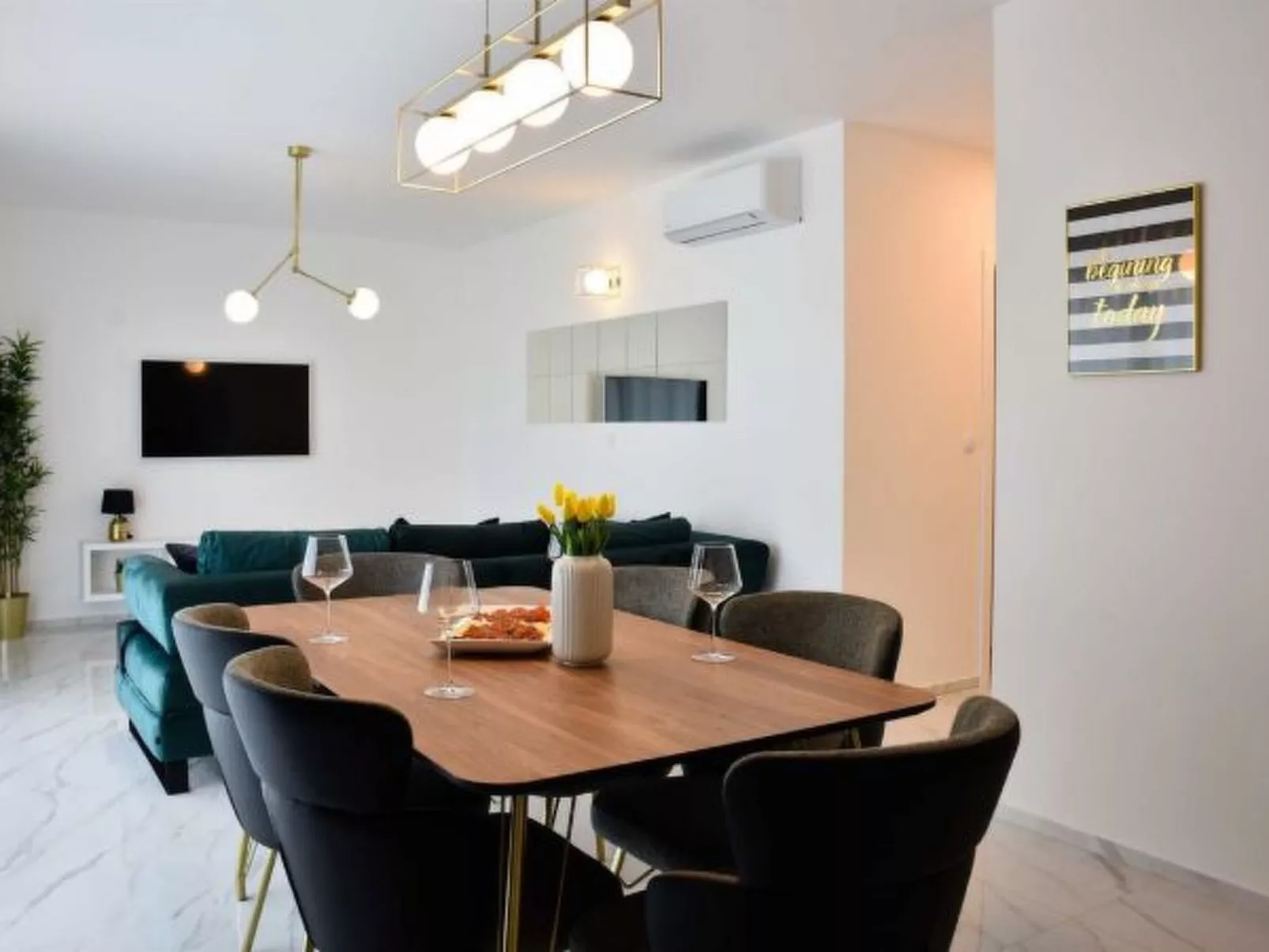 Villa La Perla Apt 4, 4+2 with heated rooftop pool - Image-tags.info