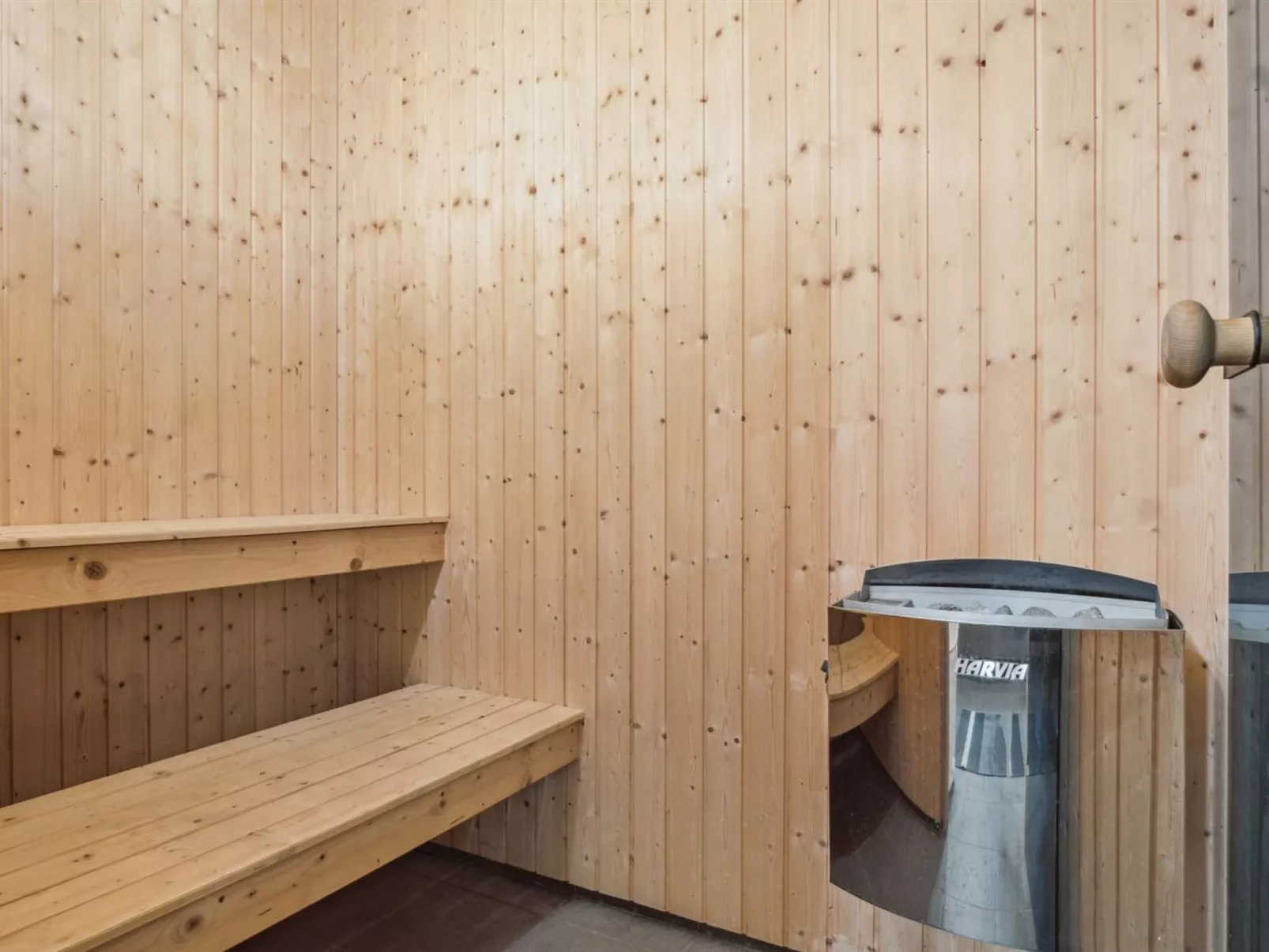 "Reinhard" - 50m from the sea - Binnen