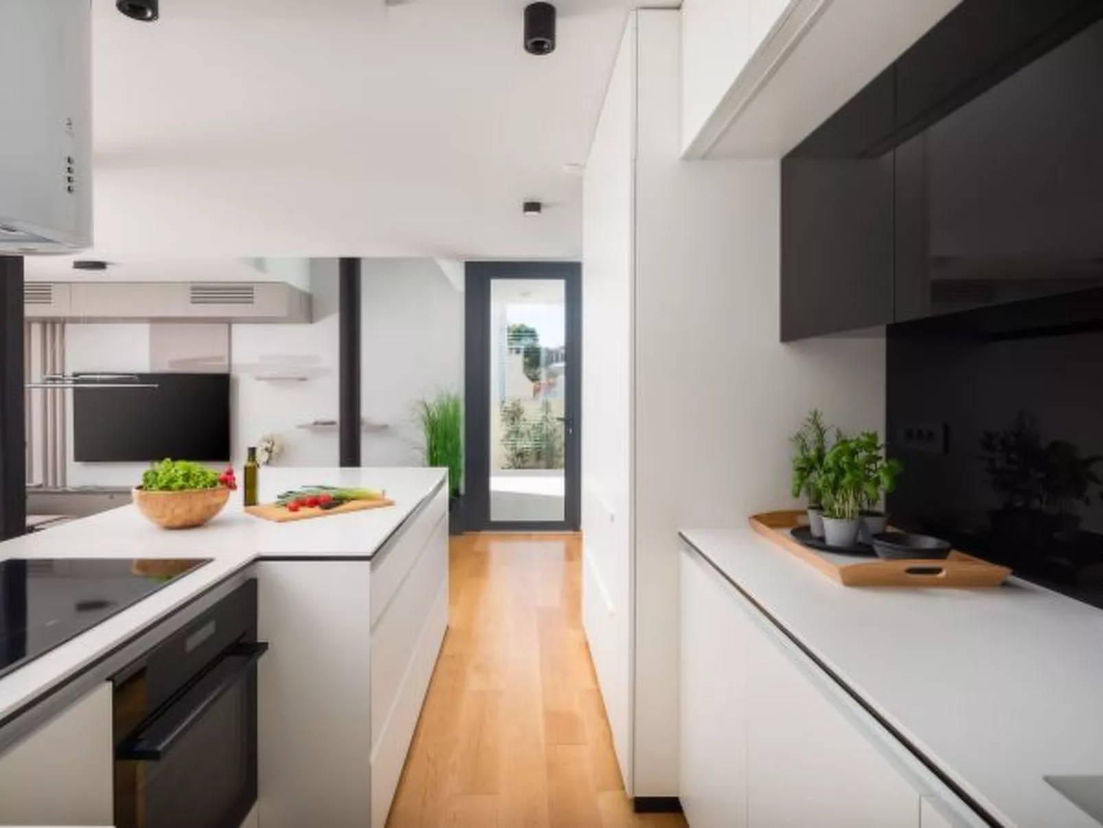 Villa Acacia with heated pool - Image-tags.info