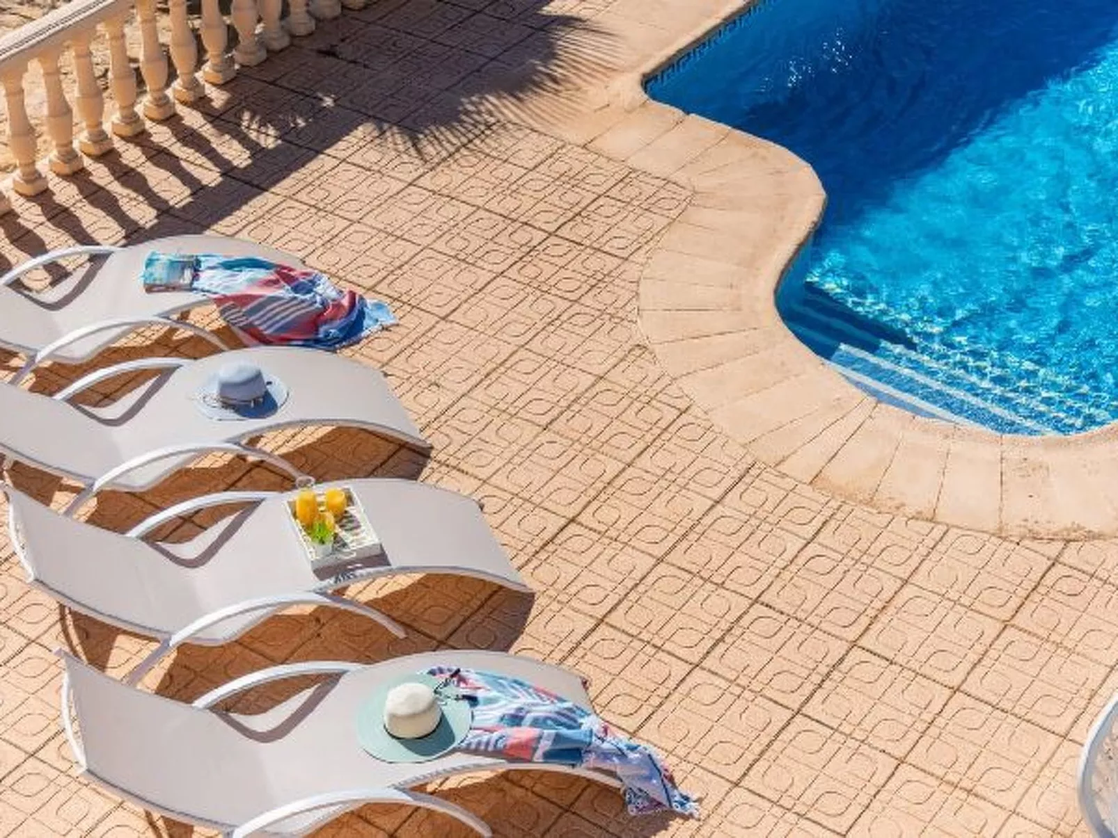 Villa Watsi - PlusHolidays - Image-tags.info