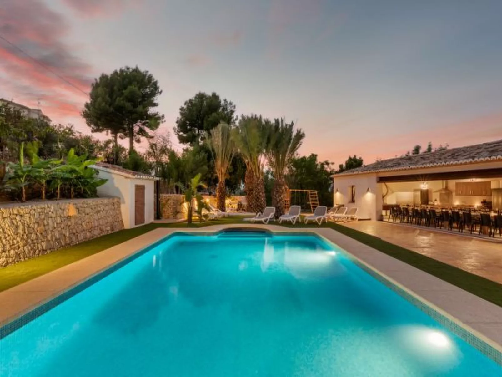 Villa Joan - PlusHolidays - Image-tags.info