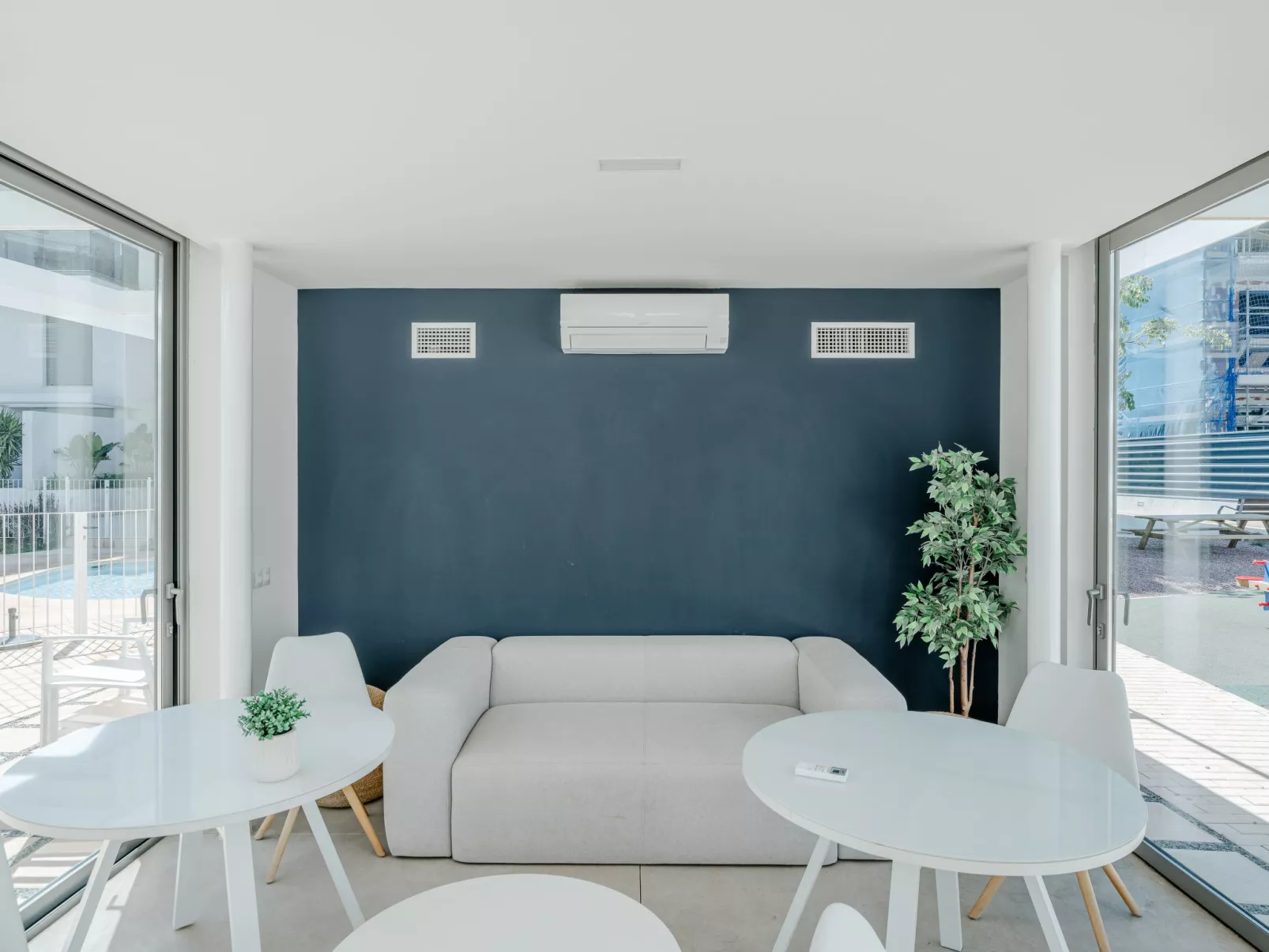 Marina Real III - Buiten