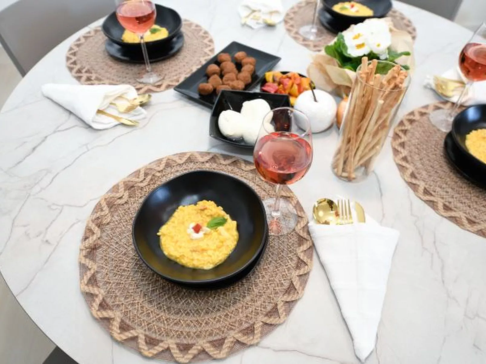 DesenzanoLoft Elegance - Image-tags.info