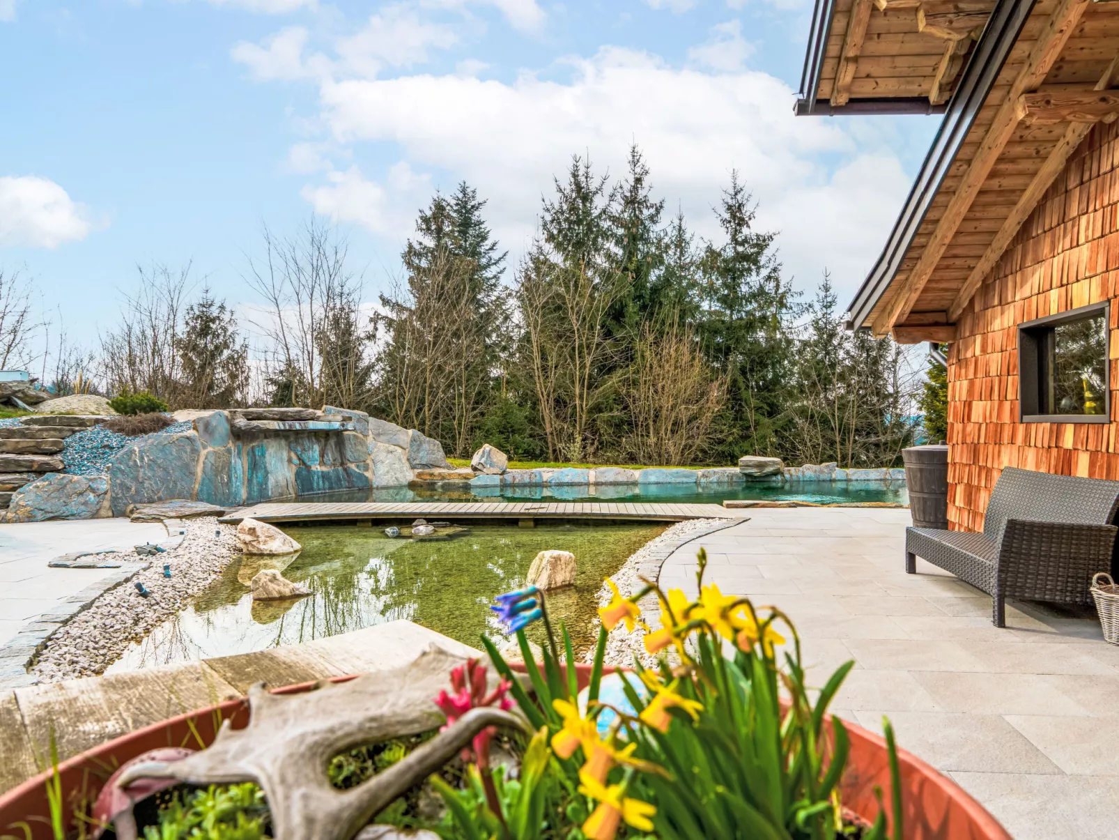 Oase im Grünen - Buiten