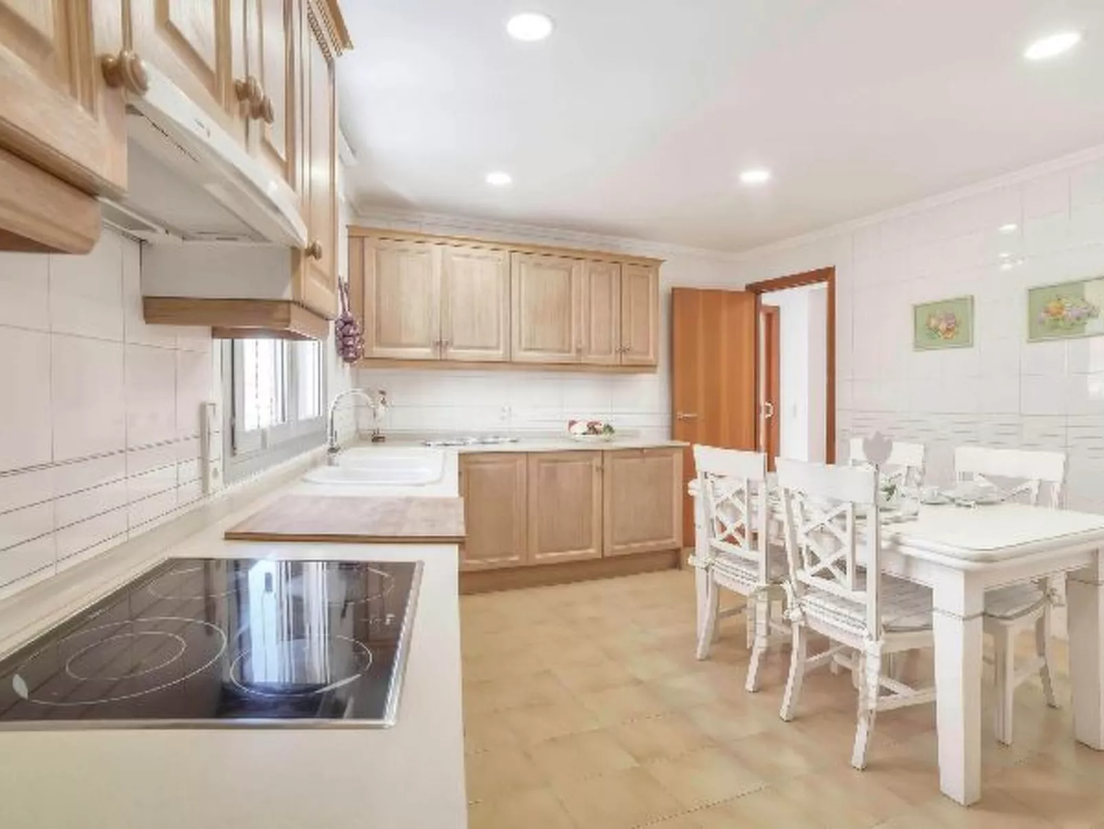 Apartment Capri - PlusHolidays - Image-tags.info