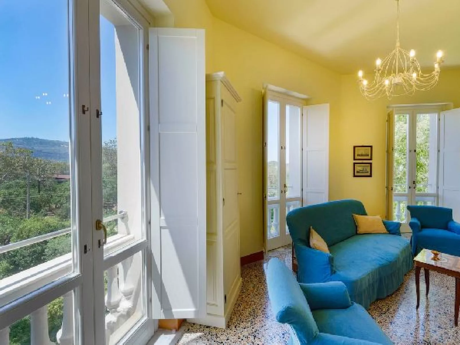 Il terrazzino di Villa Preziosa al Pizzo - Image-tags.info