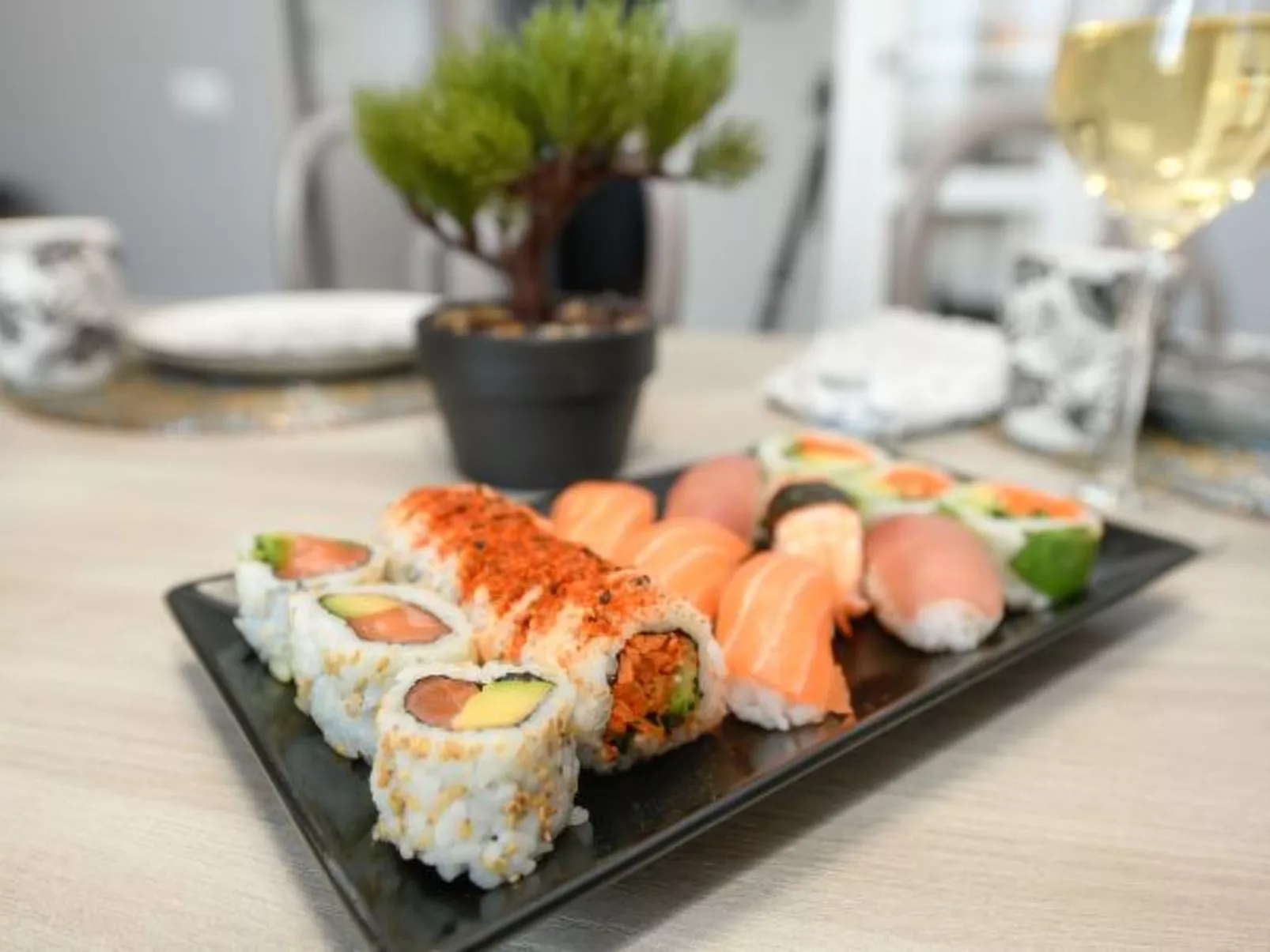 Desenzanoloft Smiling - Image-tags.info