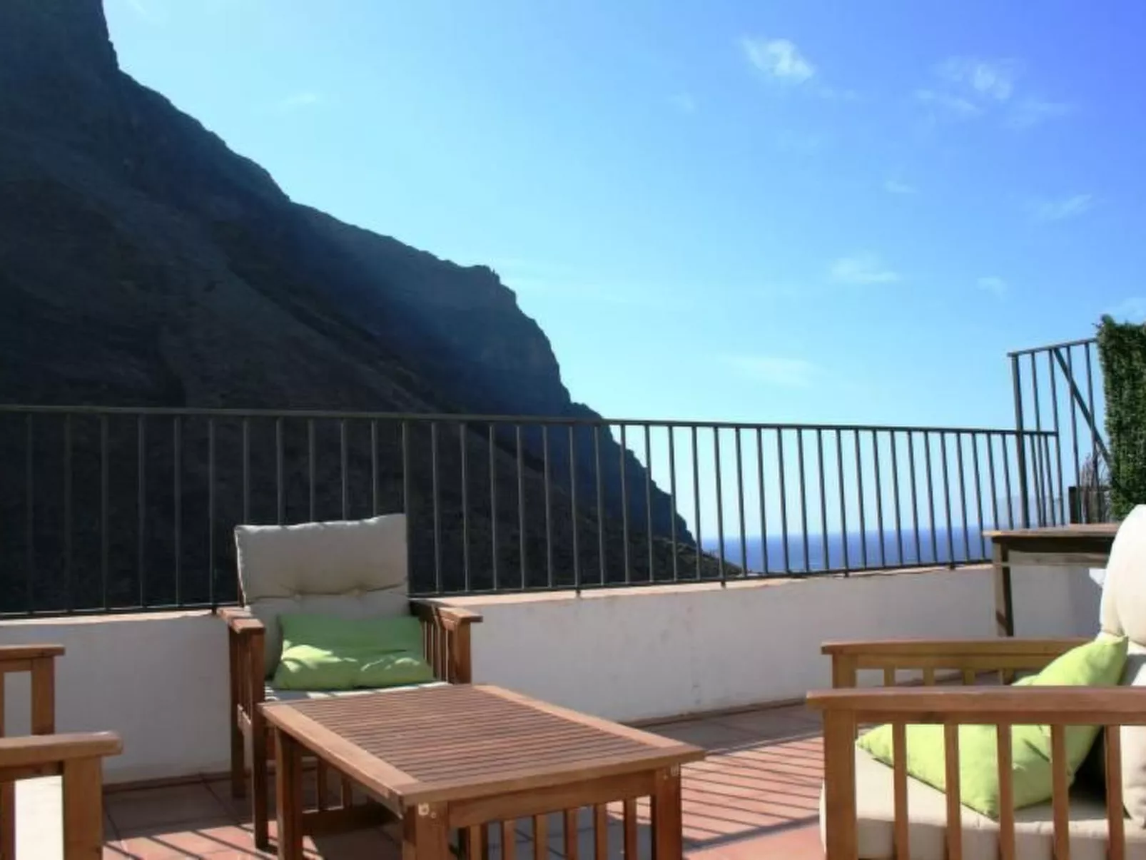 Fachwerkhaus "Askanova". - Buiten