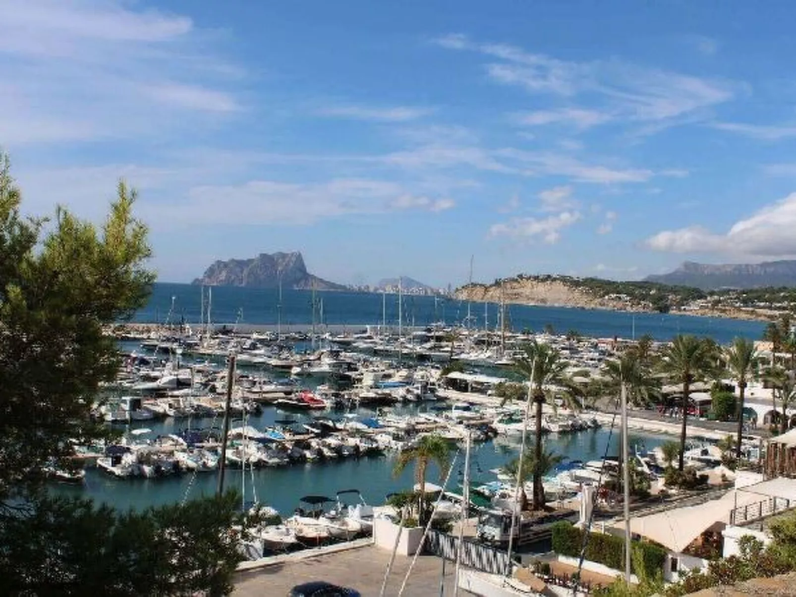 Villa Kobe - PlusHolidays - Image-tags.info