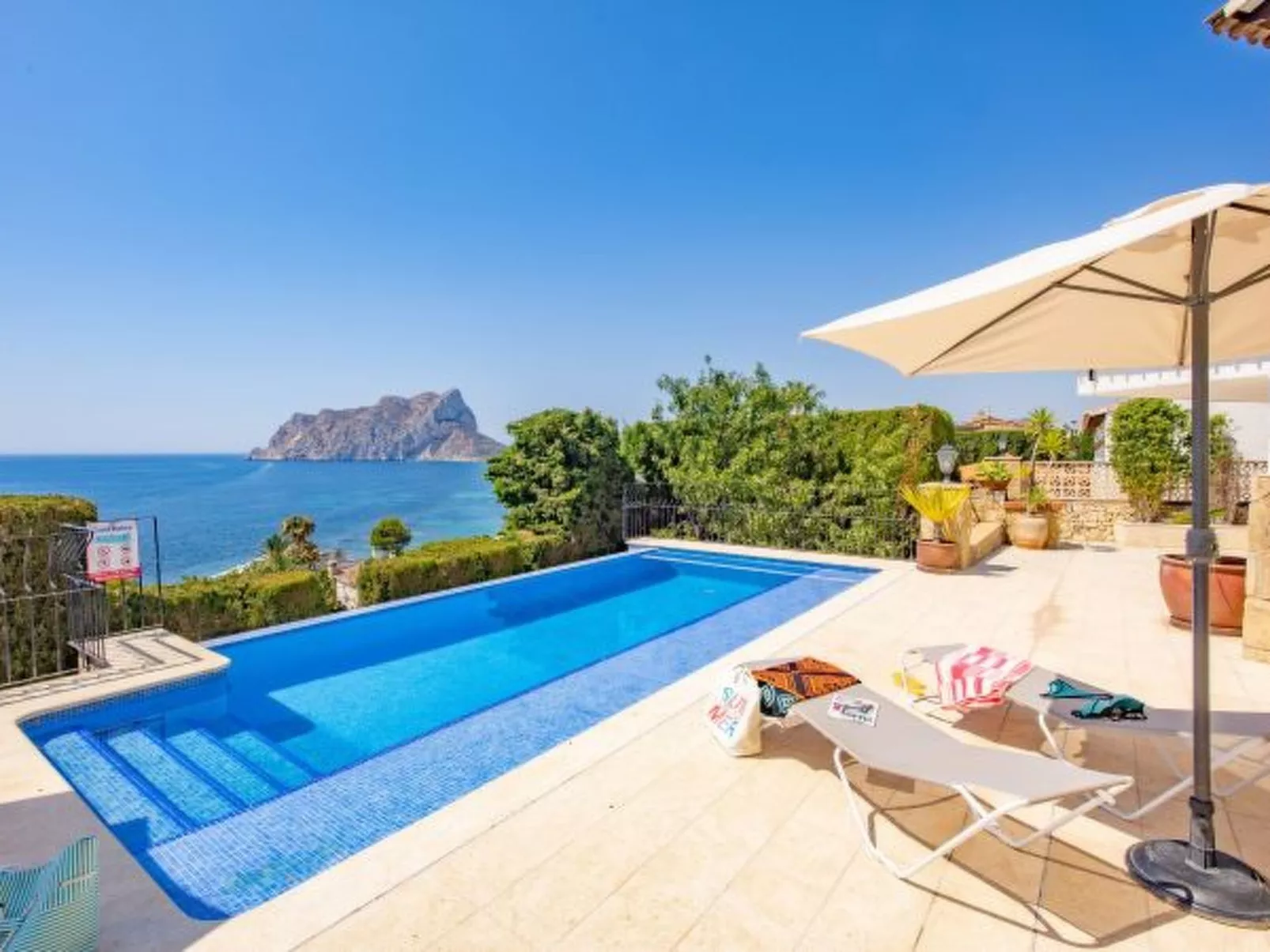 Villa Quimera - PlusHolidays - Image-tags.info