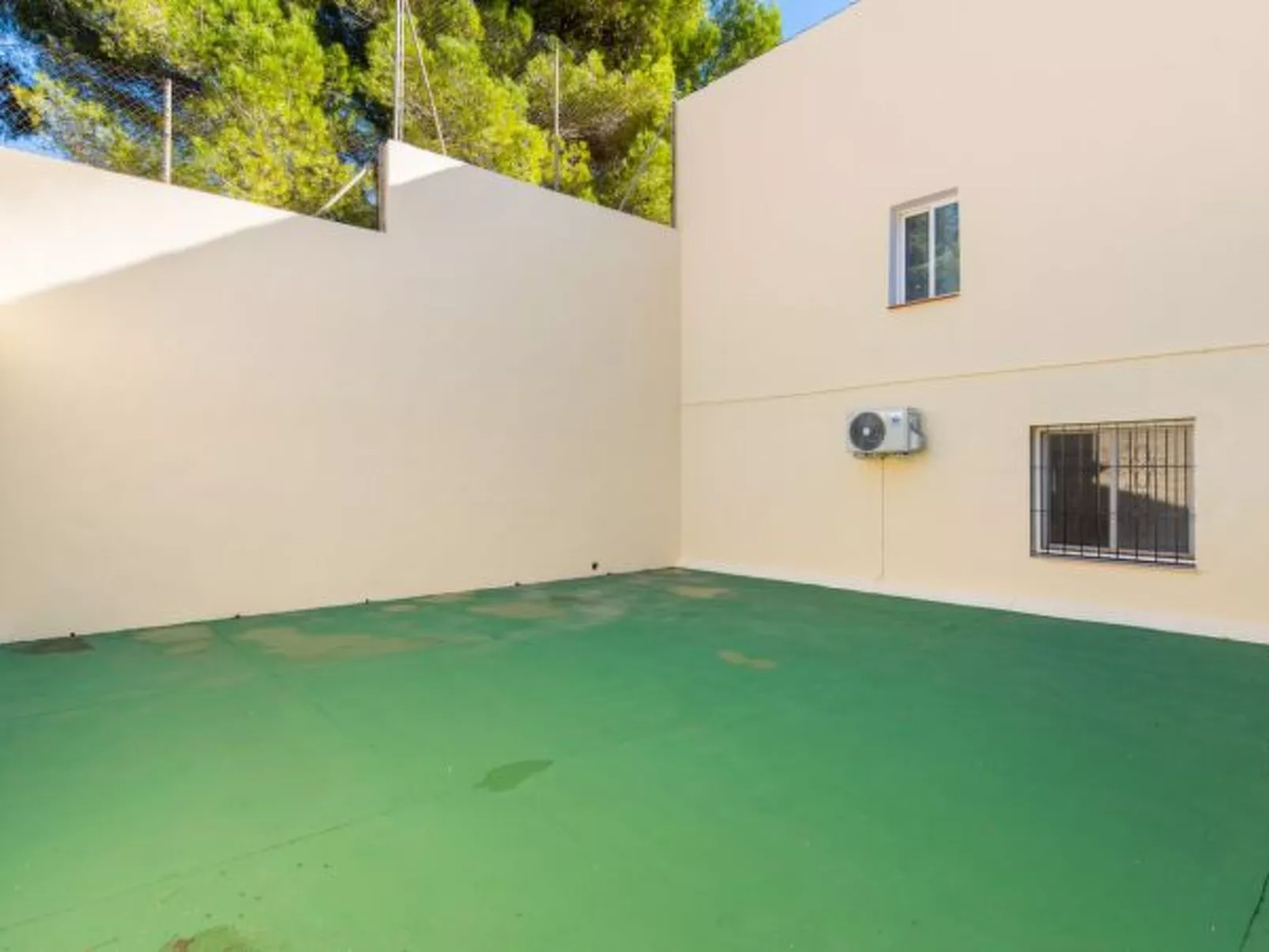 Villa Enzo - PlusHolidays - Image-tags.info