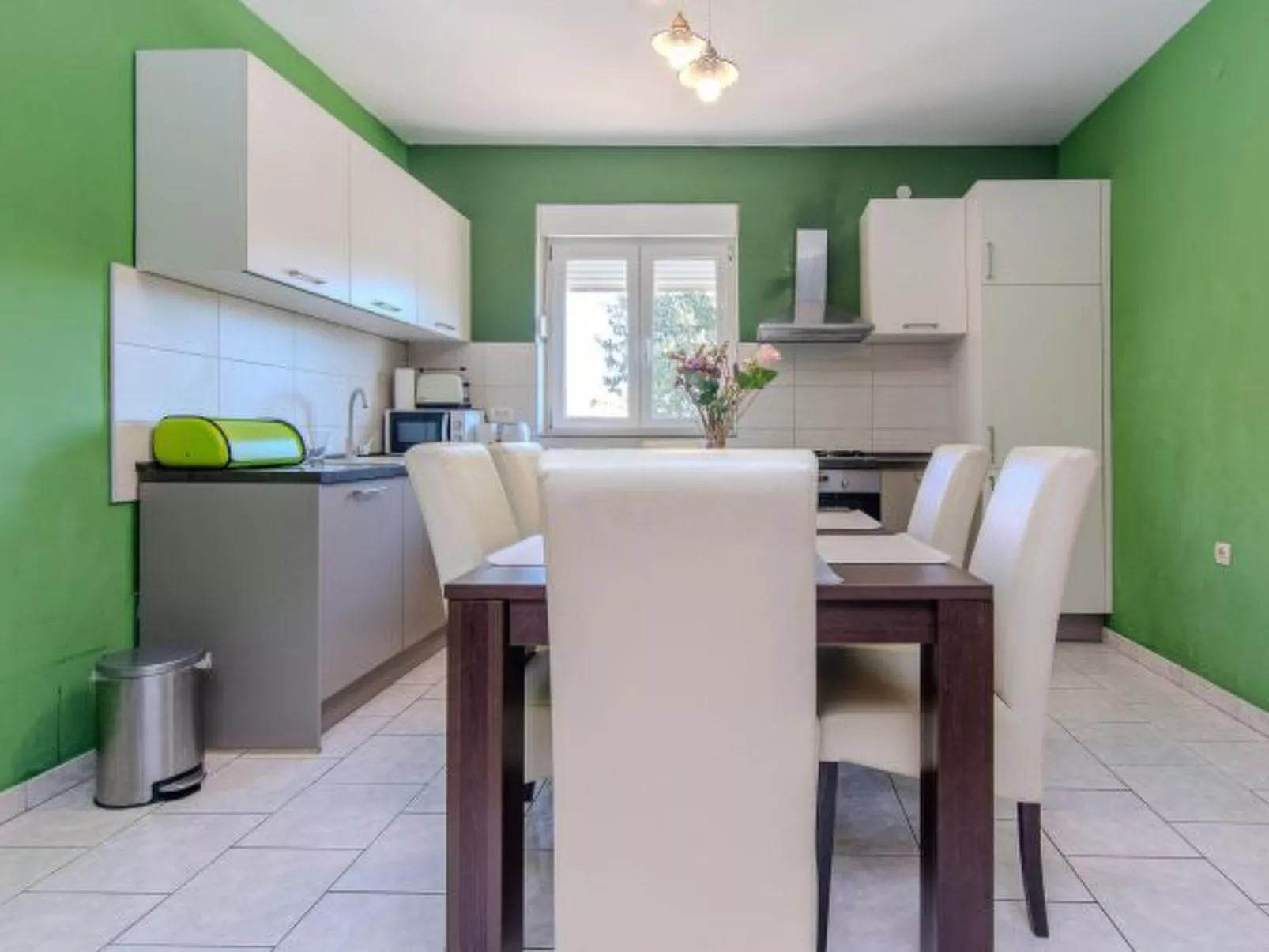 Villa Annamaria with large pool, Zadar - Image-tags.info