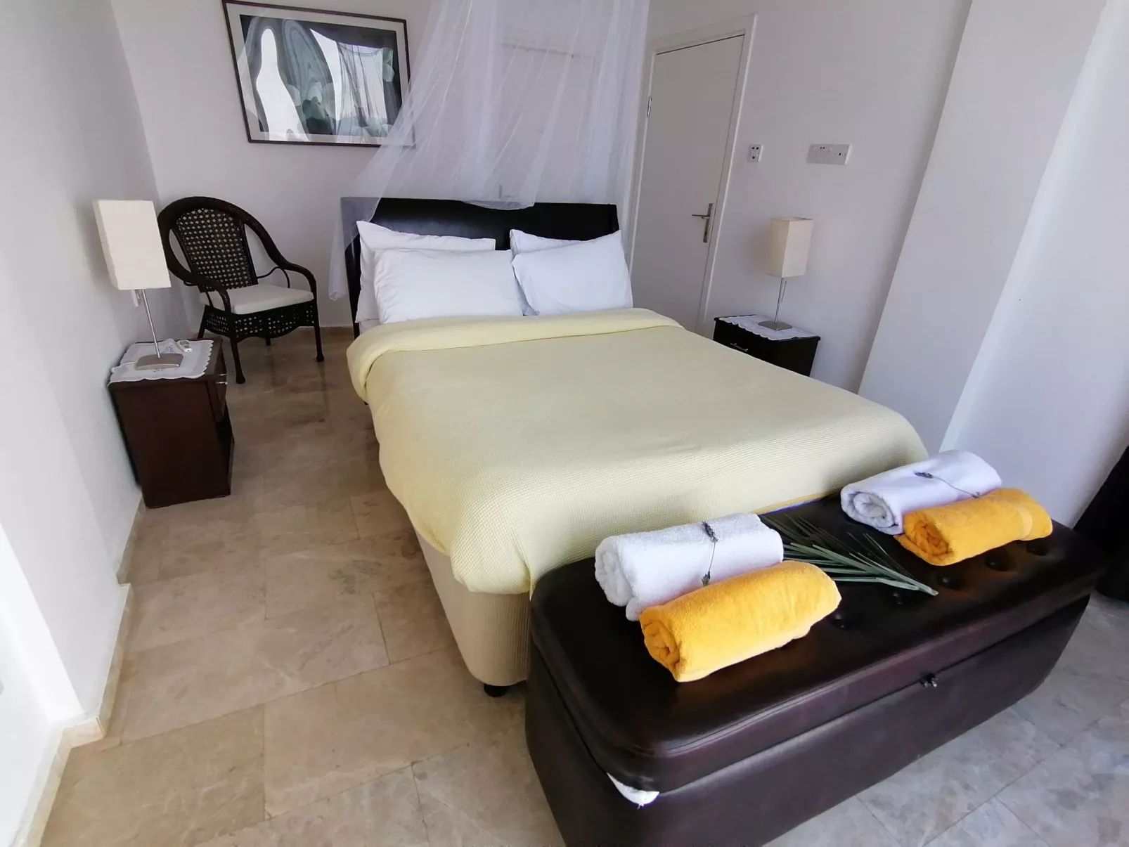 Villa "Meerblick" mit Infinity-Pool - Binnen