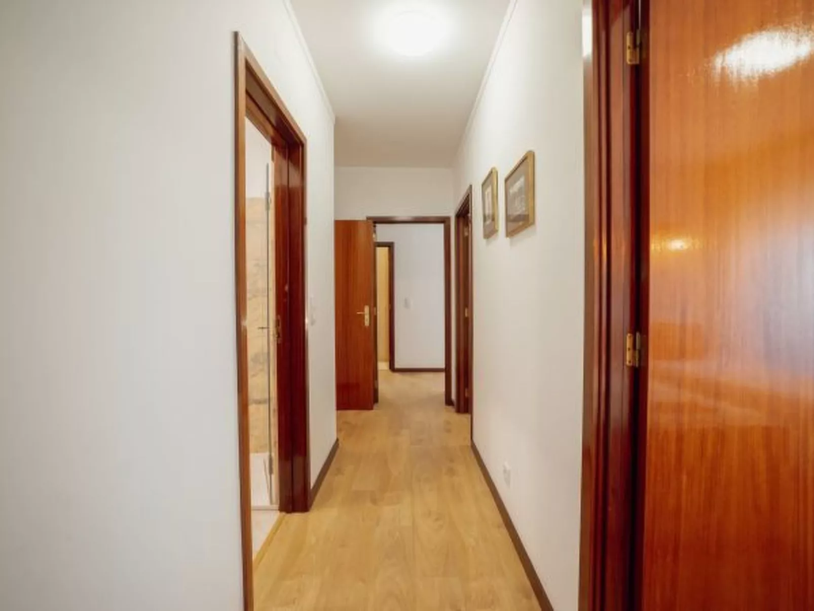 CITY CENTER GRAND SEA VIEW TERRACE by VACATIONY - Binnen