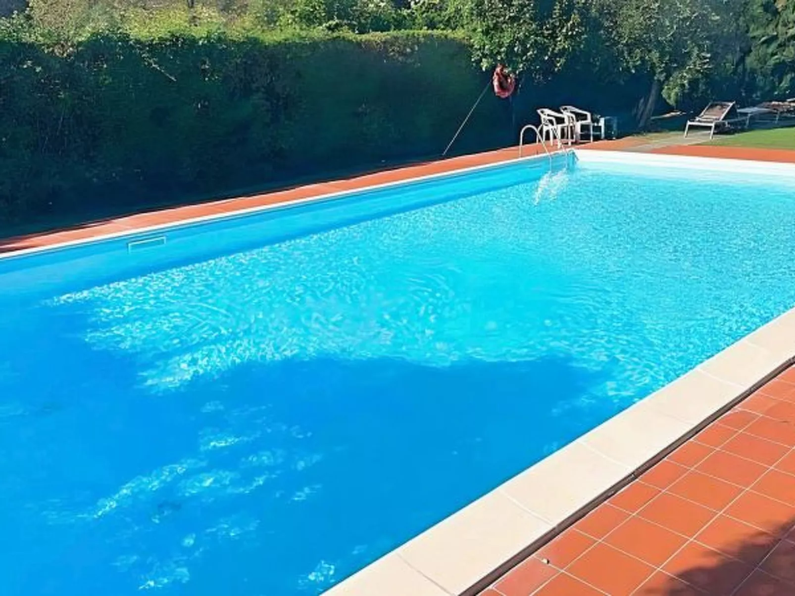 Desenzanoloft Swarovski & Pool - Image-tags.info