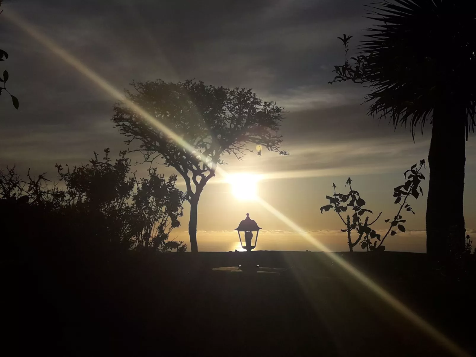 "Casa El Vallito" schönes Steinhaus - Buiten