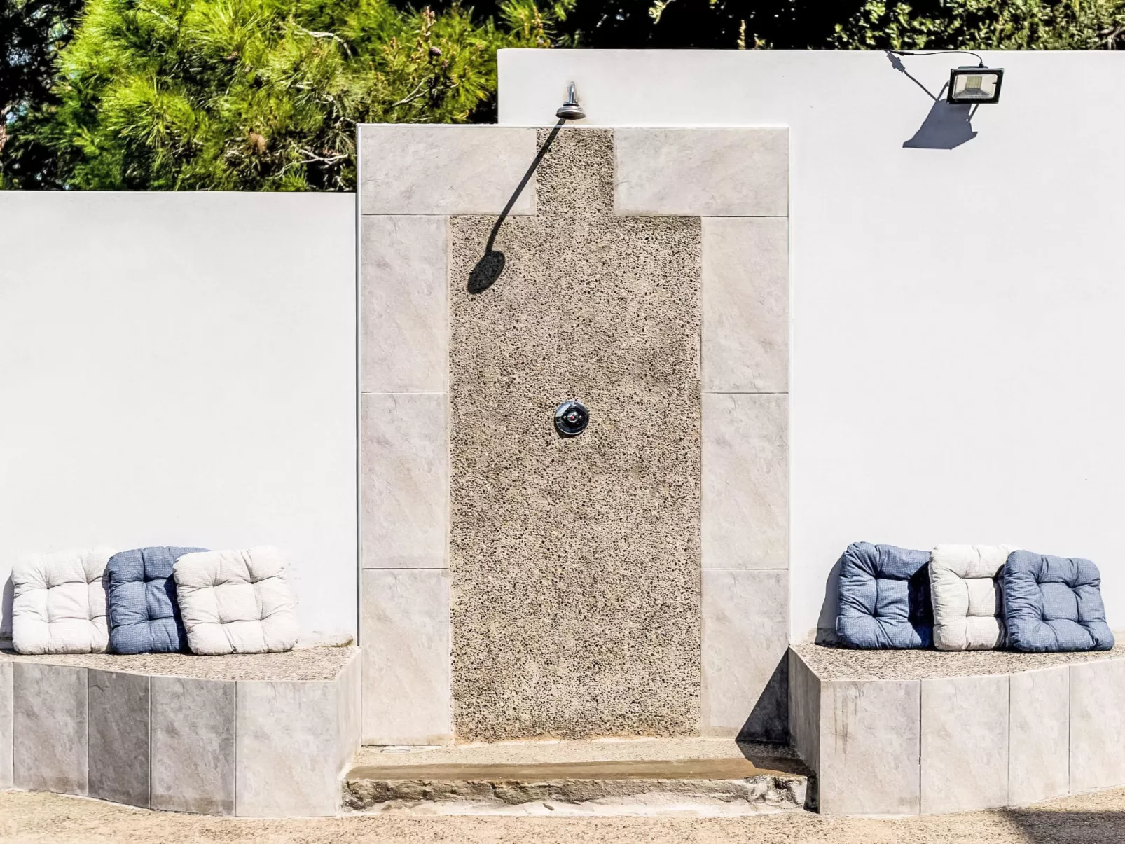 Villa Articiano mit Whirlpool und herrlicher Aussicht - Buiten