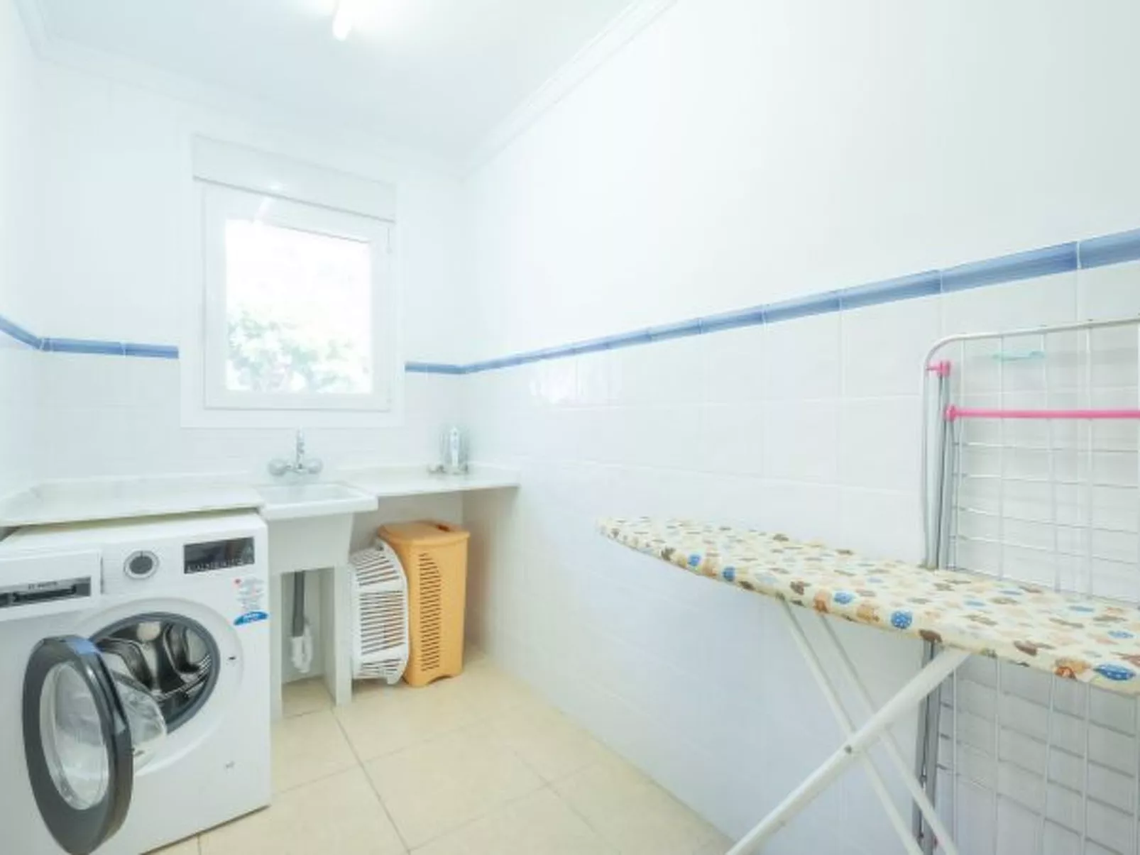 Villa Almendros - PlusHolidays - Image-tags.info