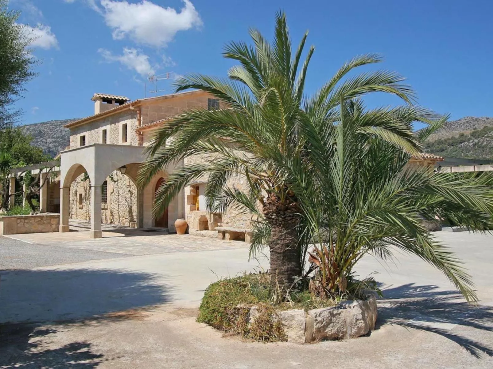 Ferienvilla "Rafalet - Image-tags.info