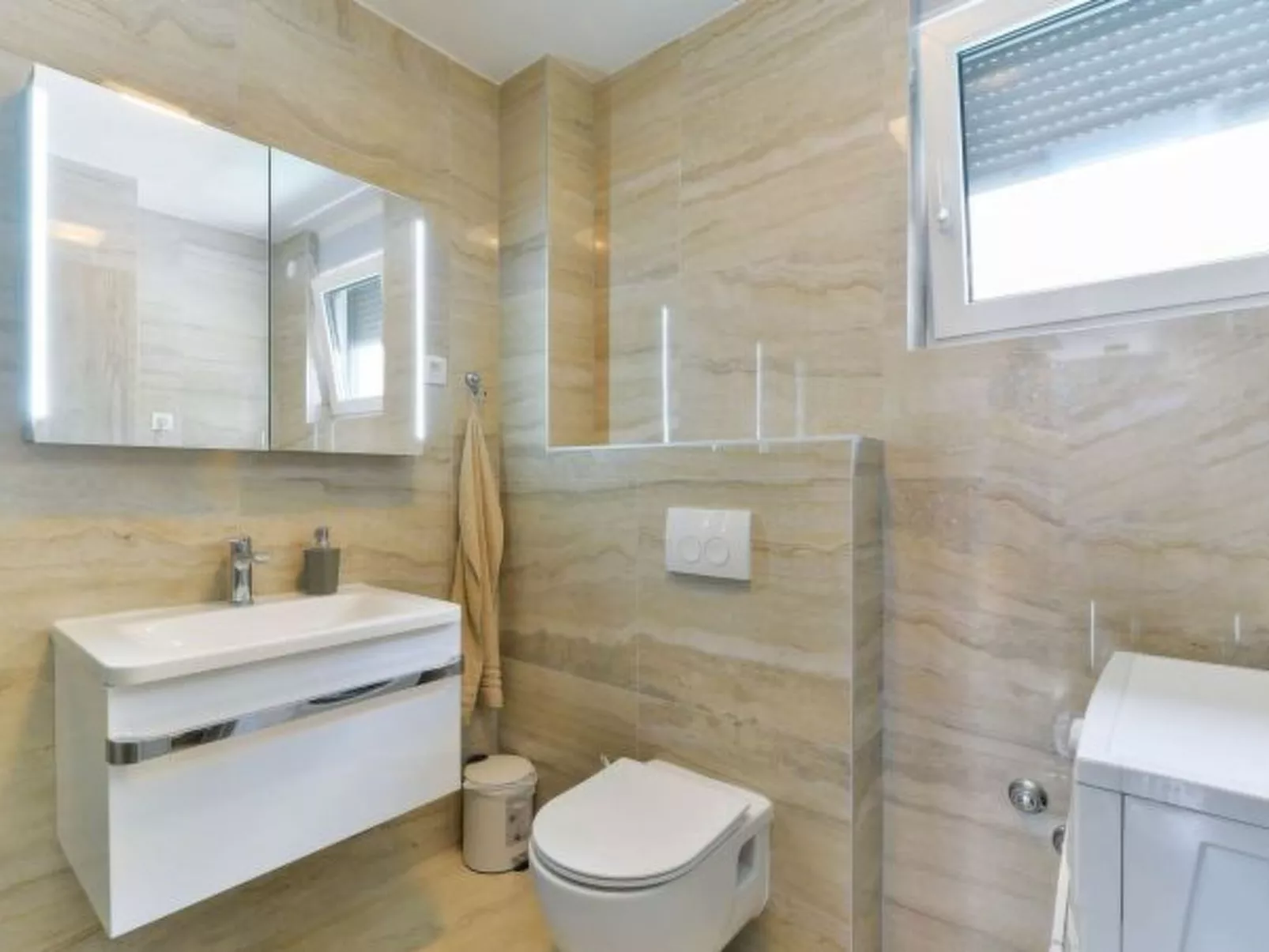 Modern Villa Futura with pool - Binnen