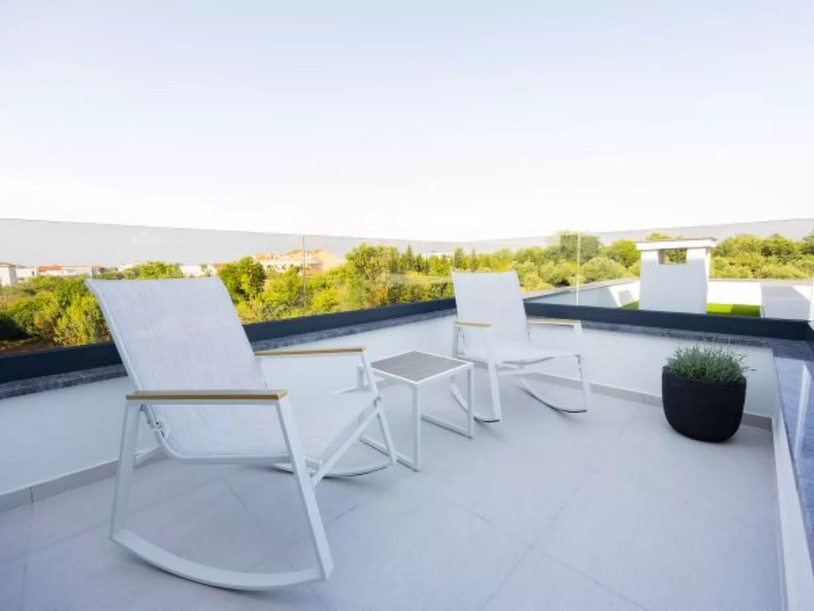 Villa Elena with two pools and spa - Image-tags.info