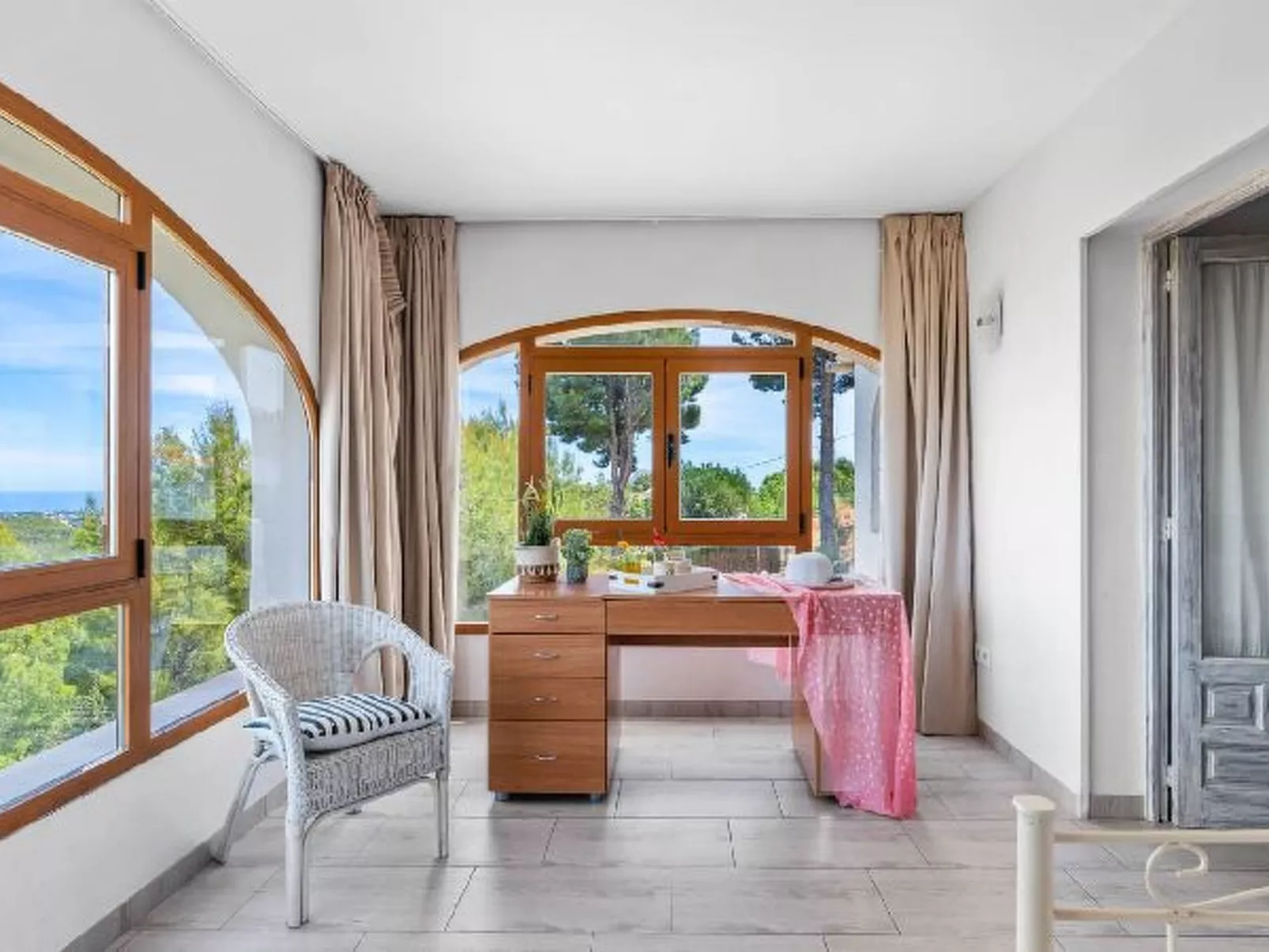 Villa Rosario - PlusHolidays - Image-tags.info