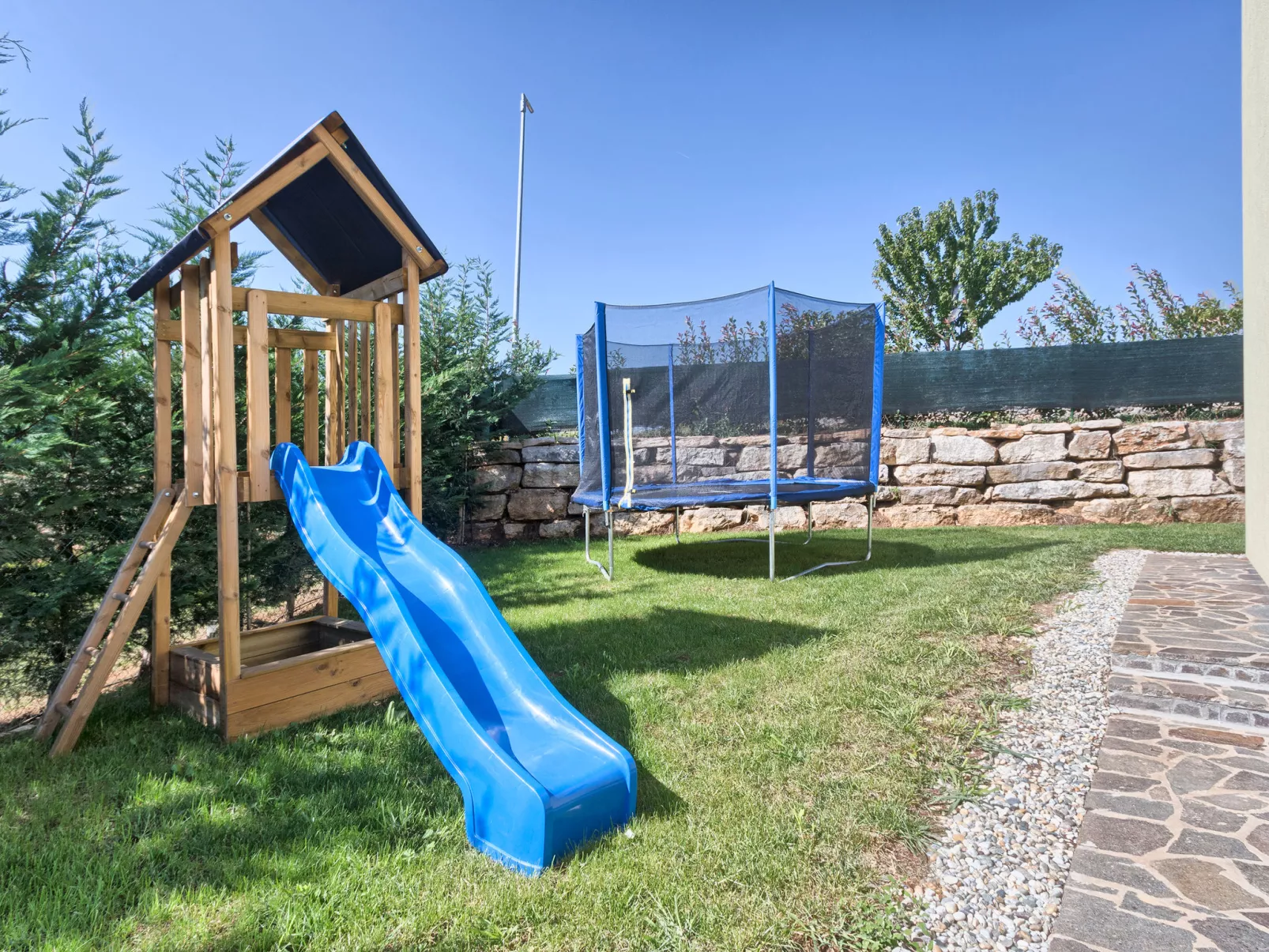 Villa 1519 - Image-tags.info