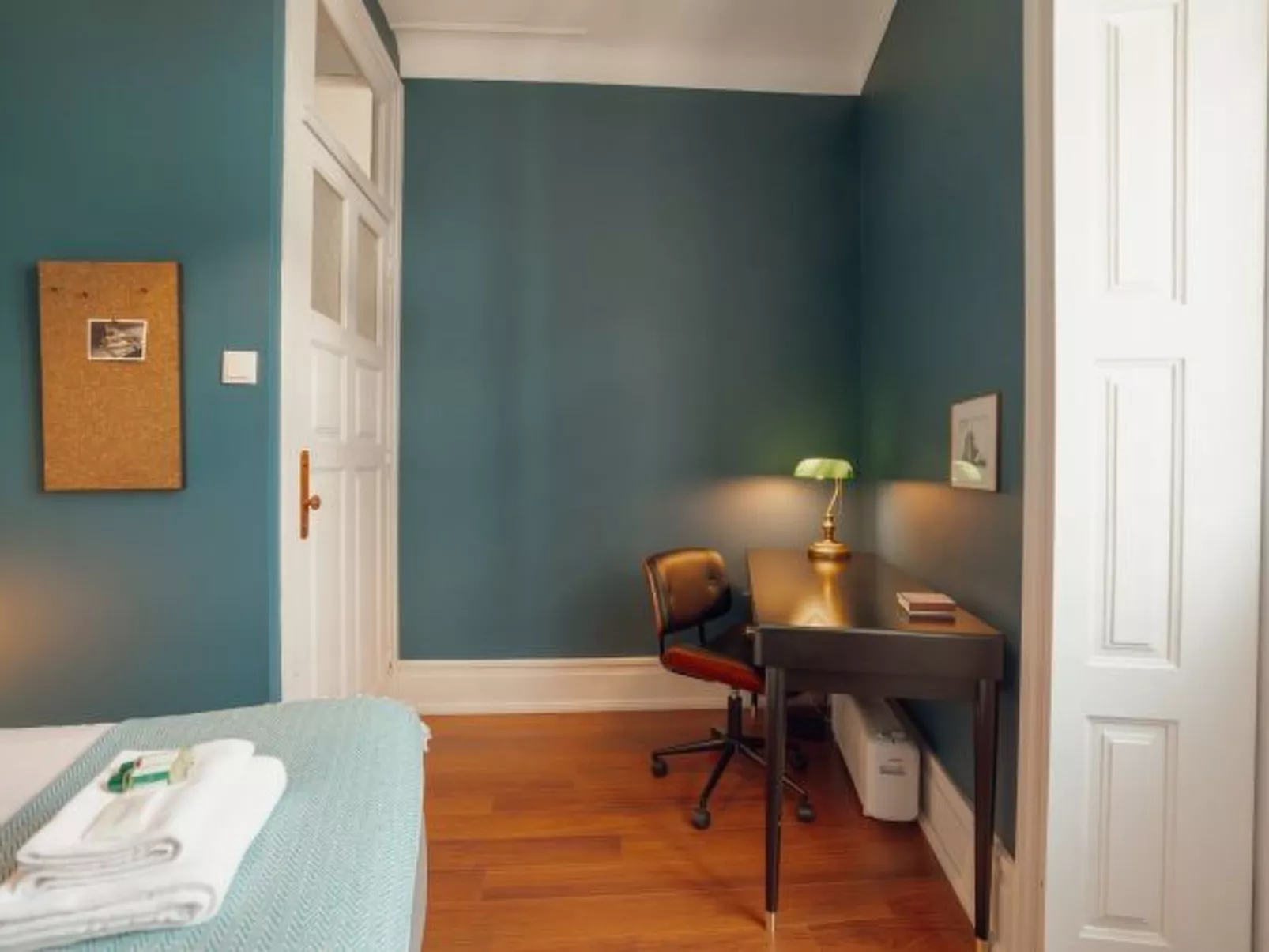 DOWNTOWN RETRO BOLHAO by VACATIONY - Binnen