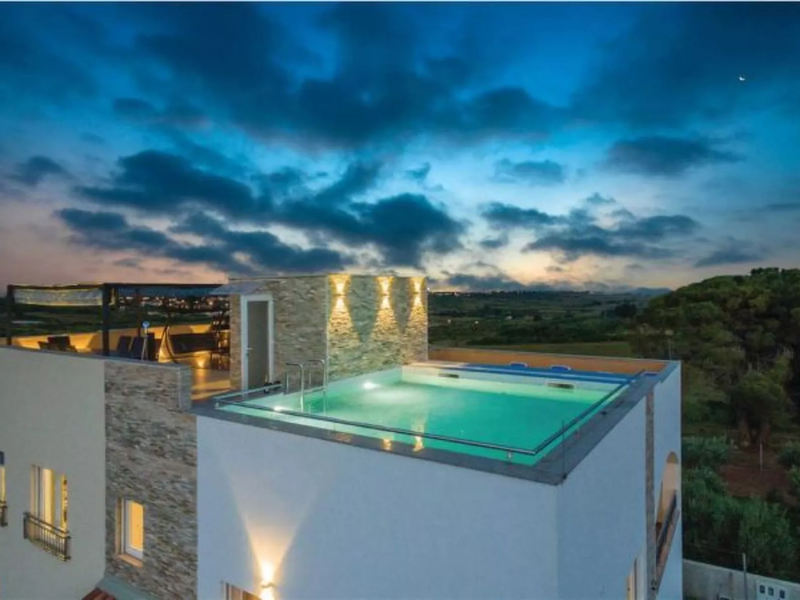 Villa Panorama with rooftop pool - Image-tags.info