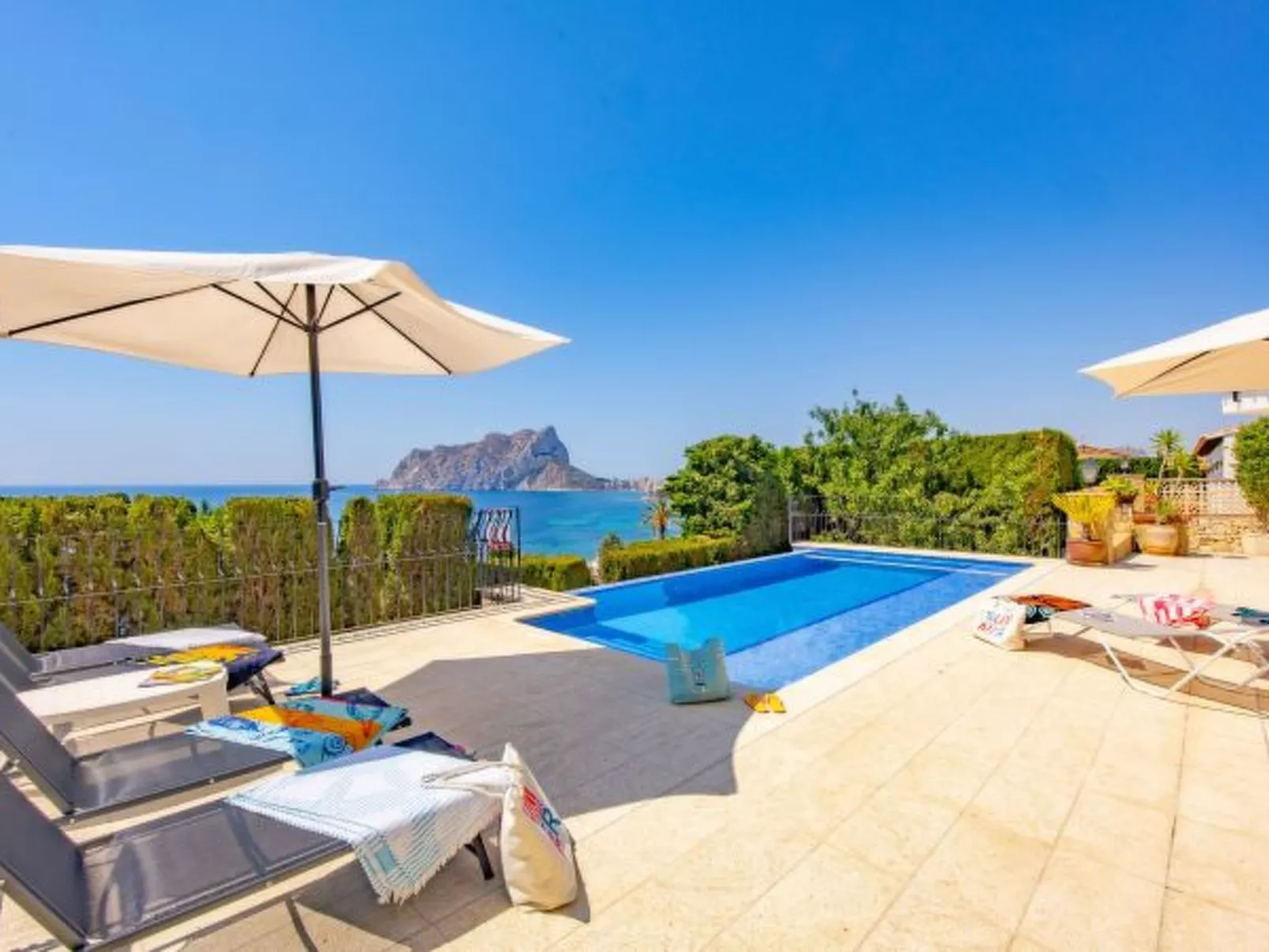 Villa Quimera - PlusHolidays - Image-tags.info