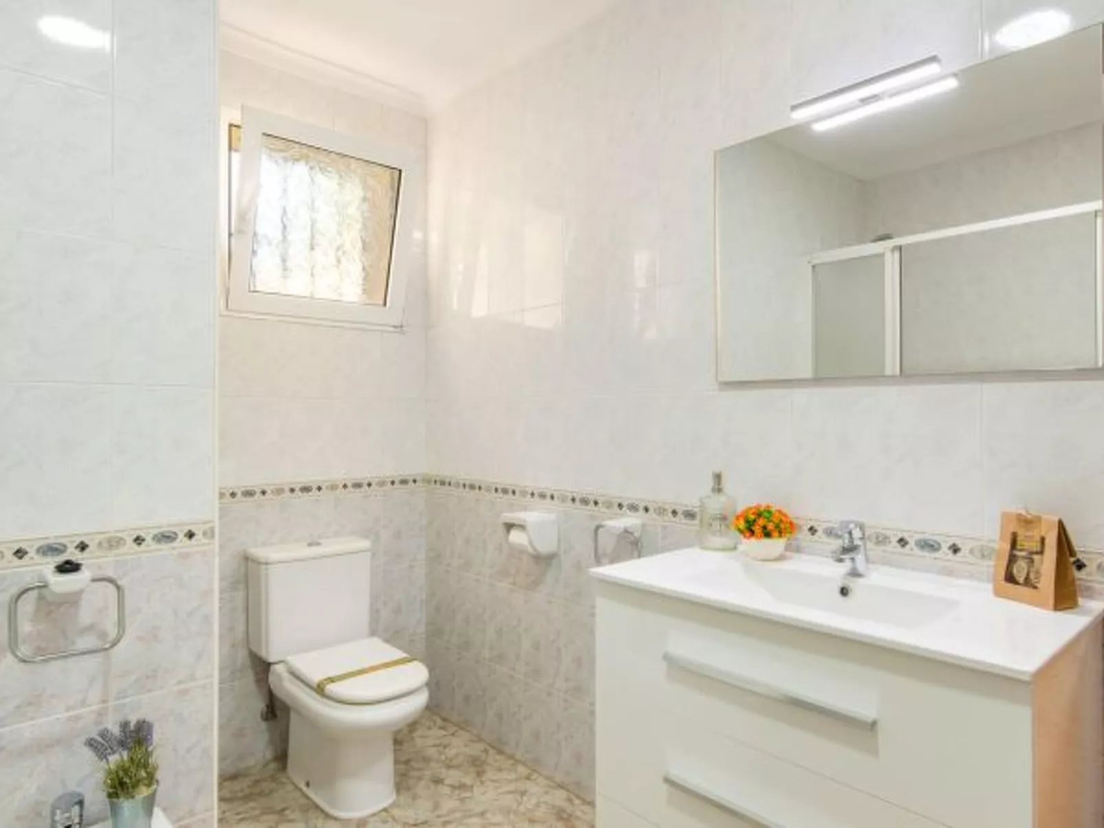 Villa Enzo - PlusHolidays - Image-tags.info