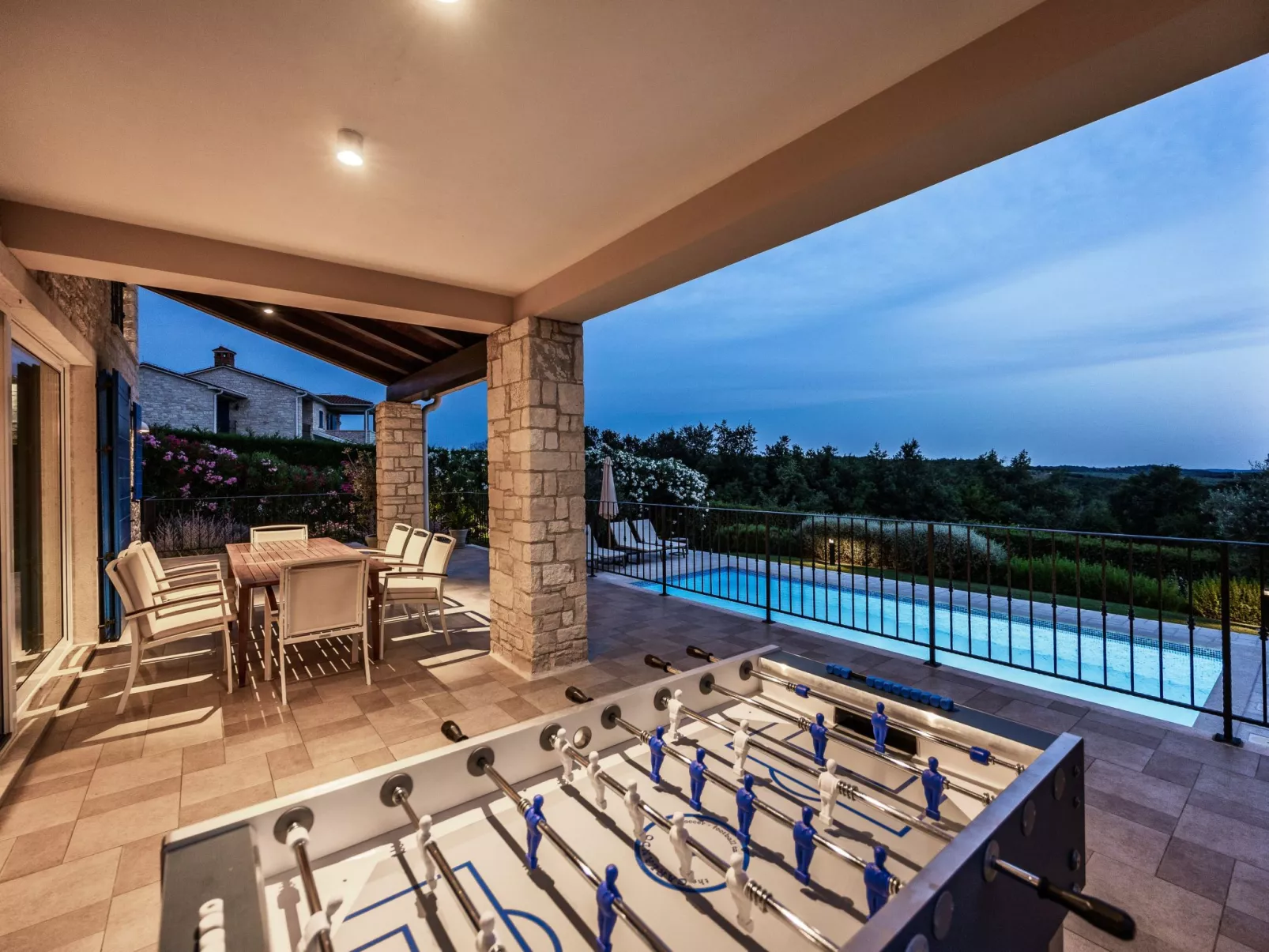 Romantische Villa mit Meerblick, Pool und Jacuzz - Image-tags.info