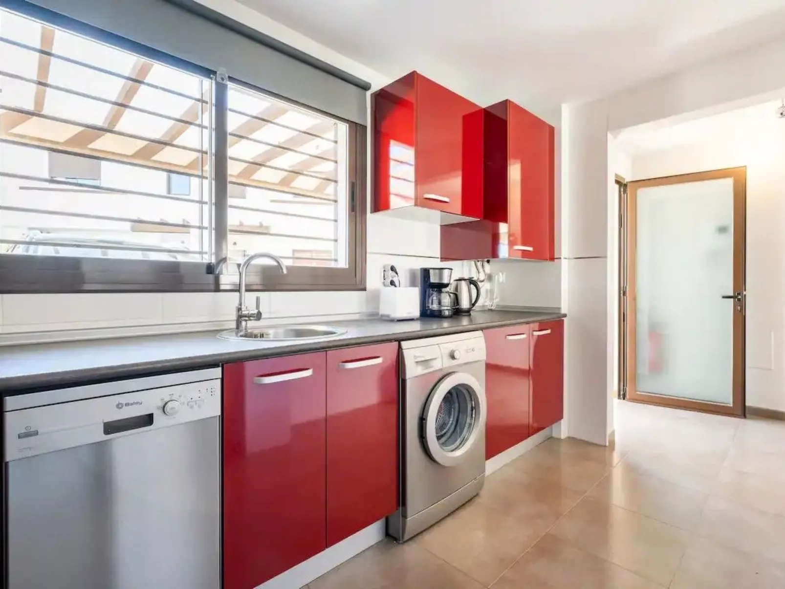 "Casa Valle Niza" mit Pool - Binnen