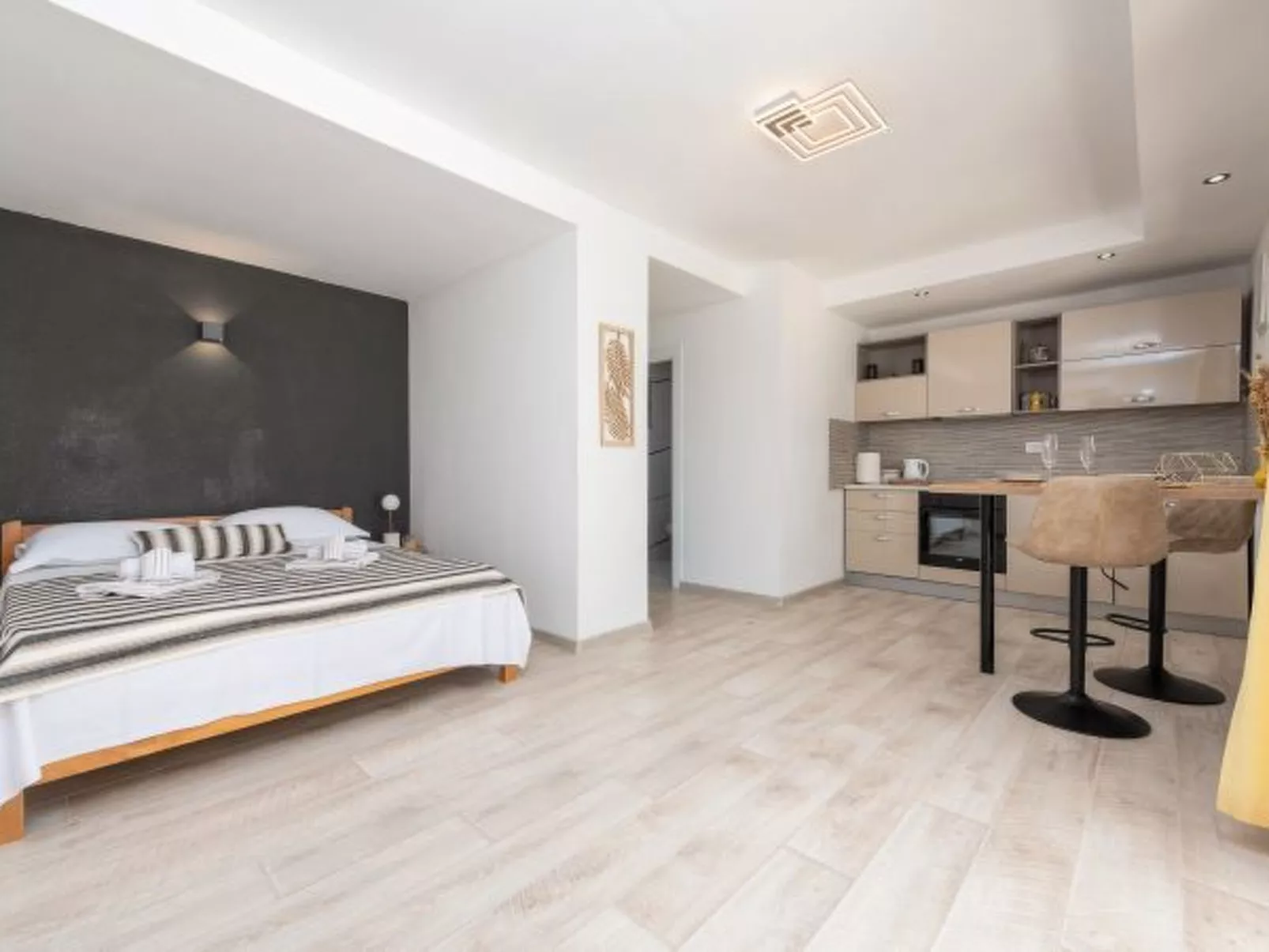 Unique Villa V with pool - Image-tags.info