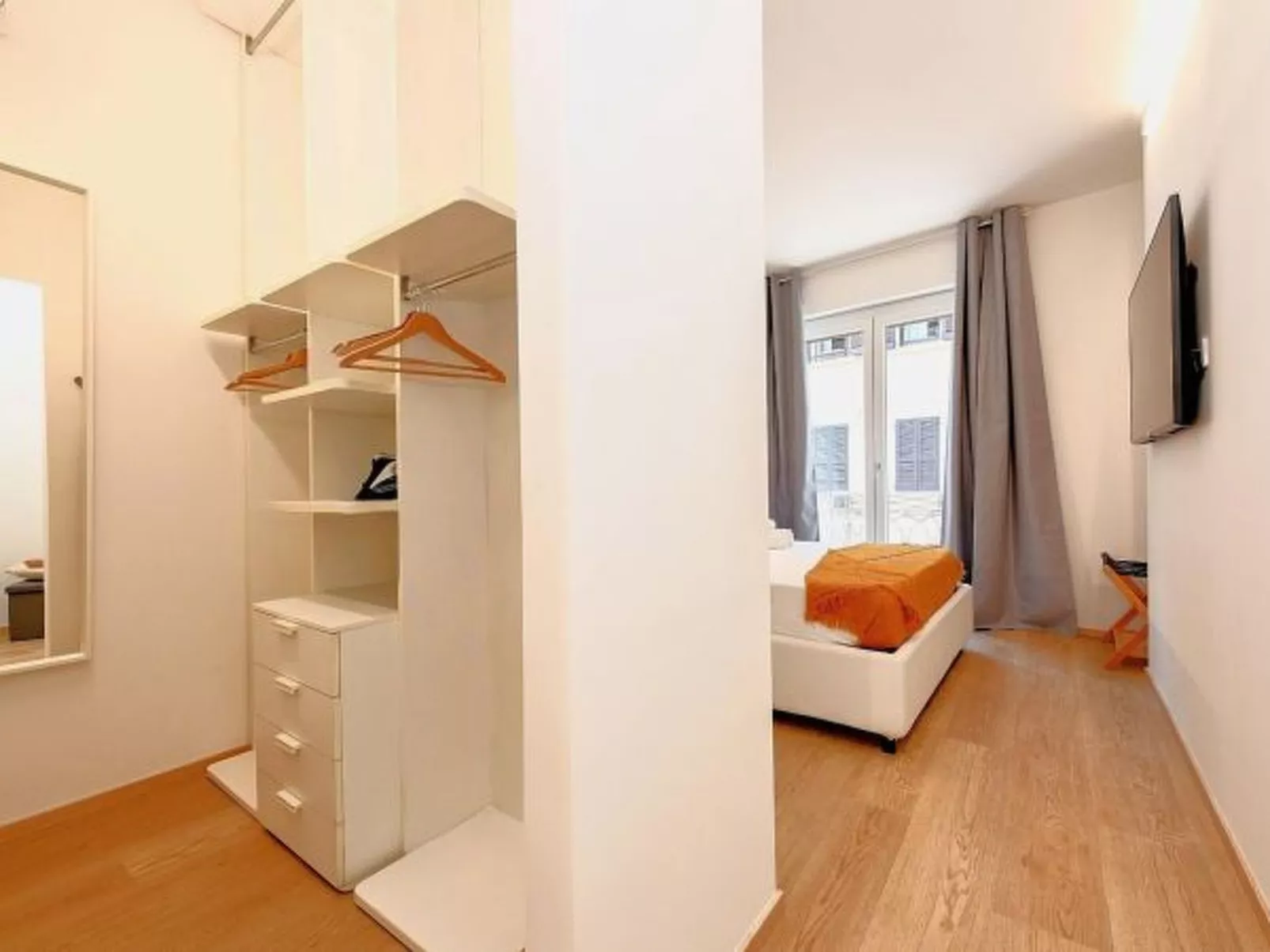 DesenzanoLoft - Der Riese vom See - Image-tags.info