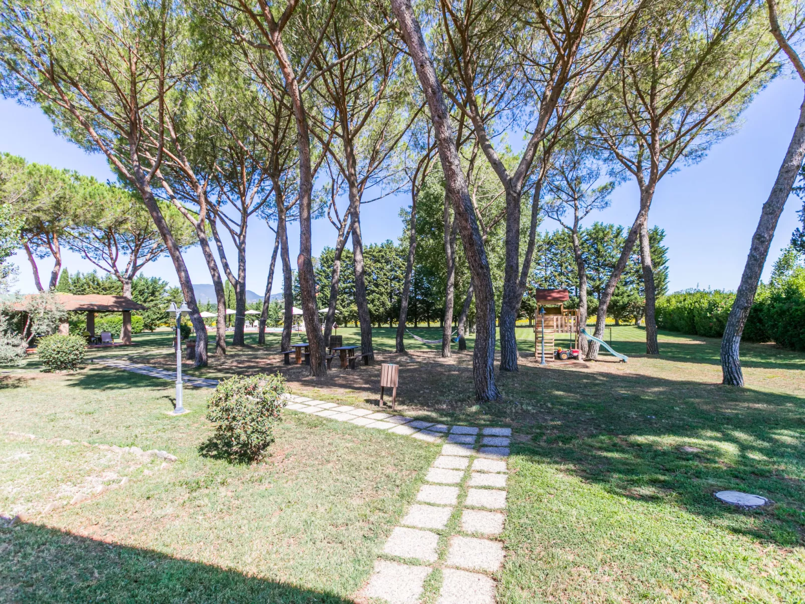 Rossogiallo - Buiten