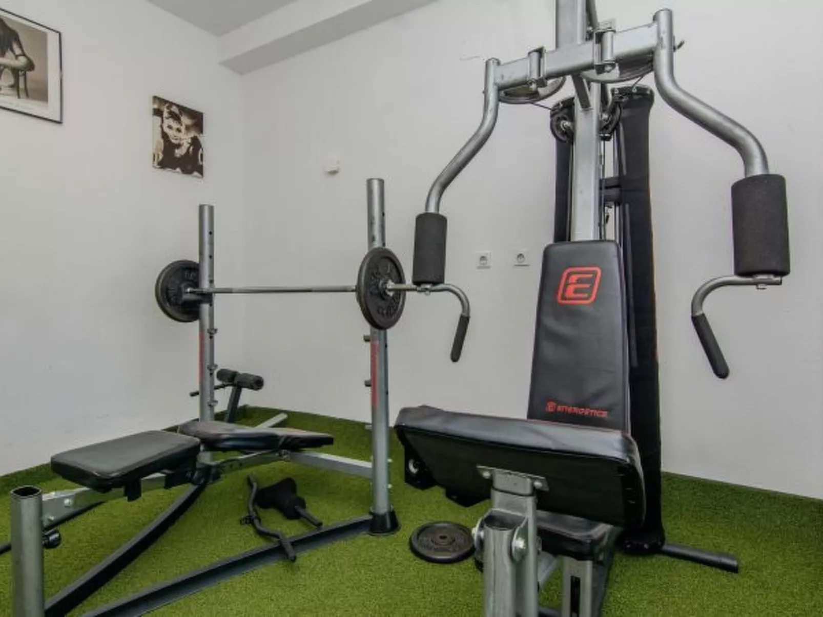 Villa Annamaria with large pool, Zadar - Image-tags.info